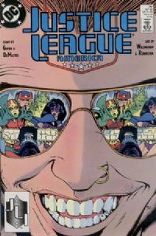 Cover of Justice League (Vol 1) #30. One of 250,000 Vintage American Comics on sale from Krypton!