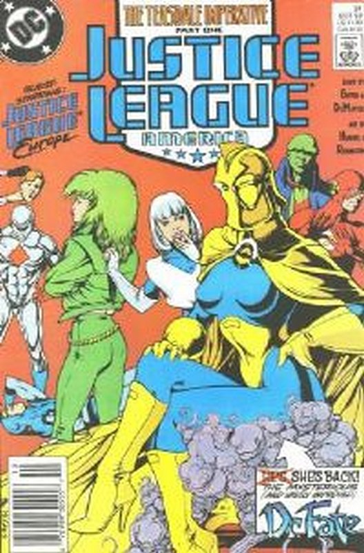 Cover of Justice League (Vol 1) #31. One of 250,000 Vintage American Comics on sale from Krypton!
