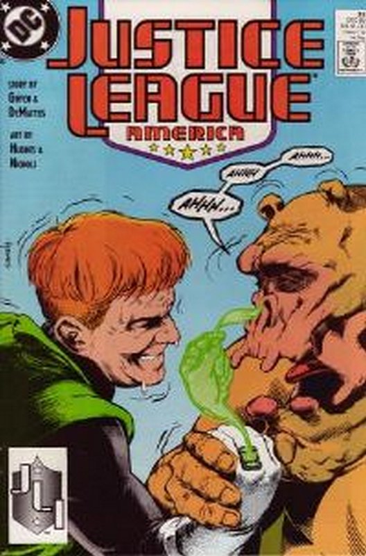 Cover of Justice League (Vol 1) #33. One of 250,000 Vintage American Comics on sale from Krypton!
