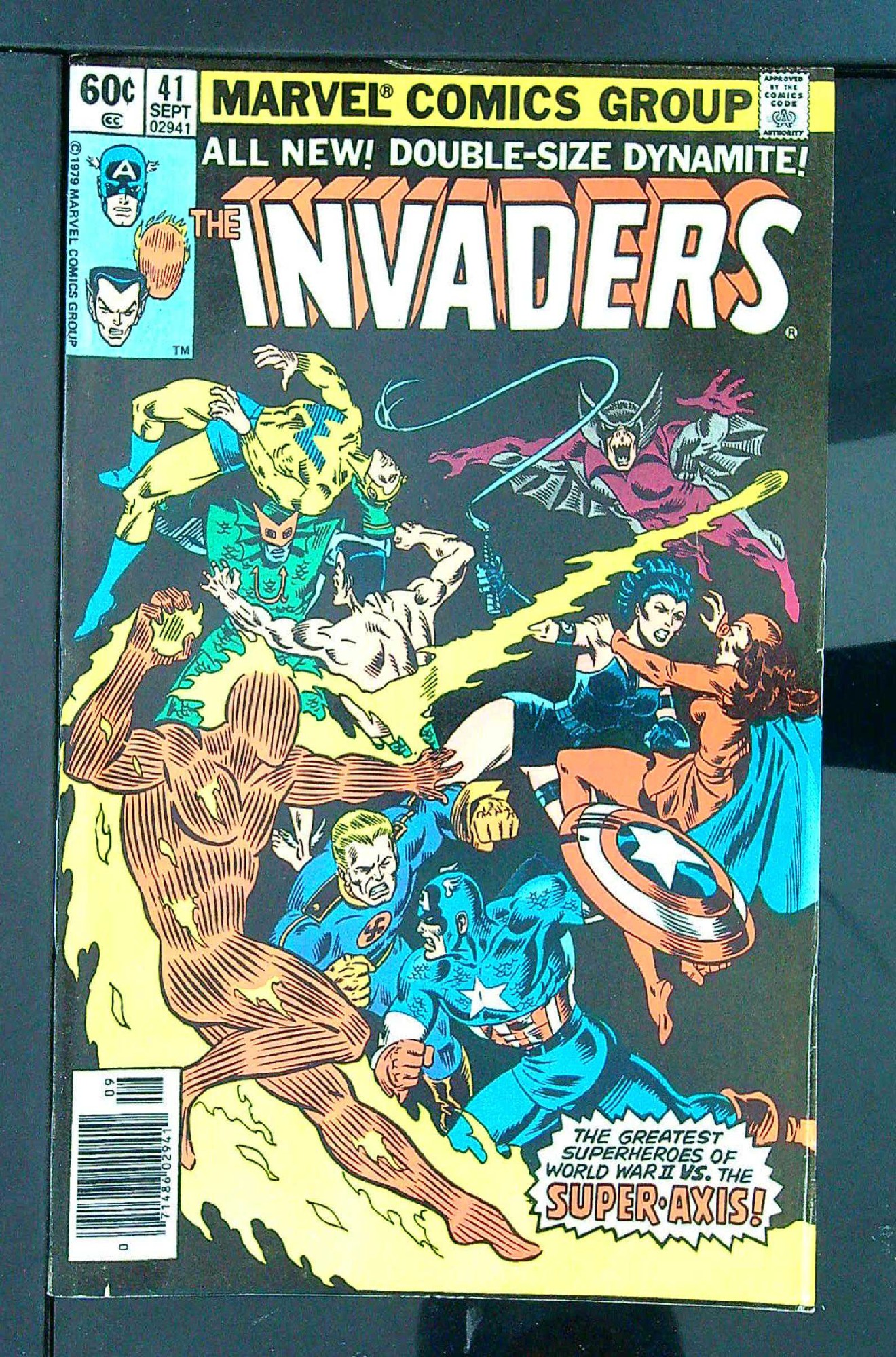 Cover of Invaders (Vol 1) #41. One of 250,000 Vintage American Comics on sale from Krypton!