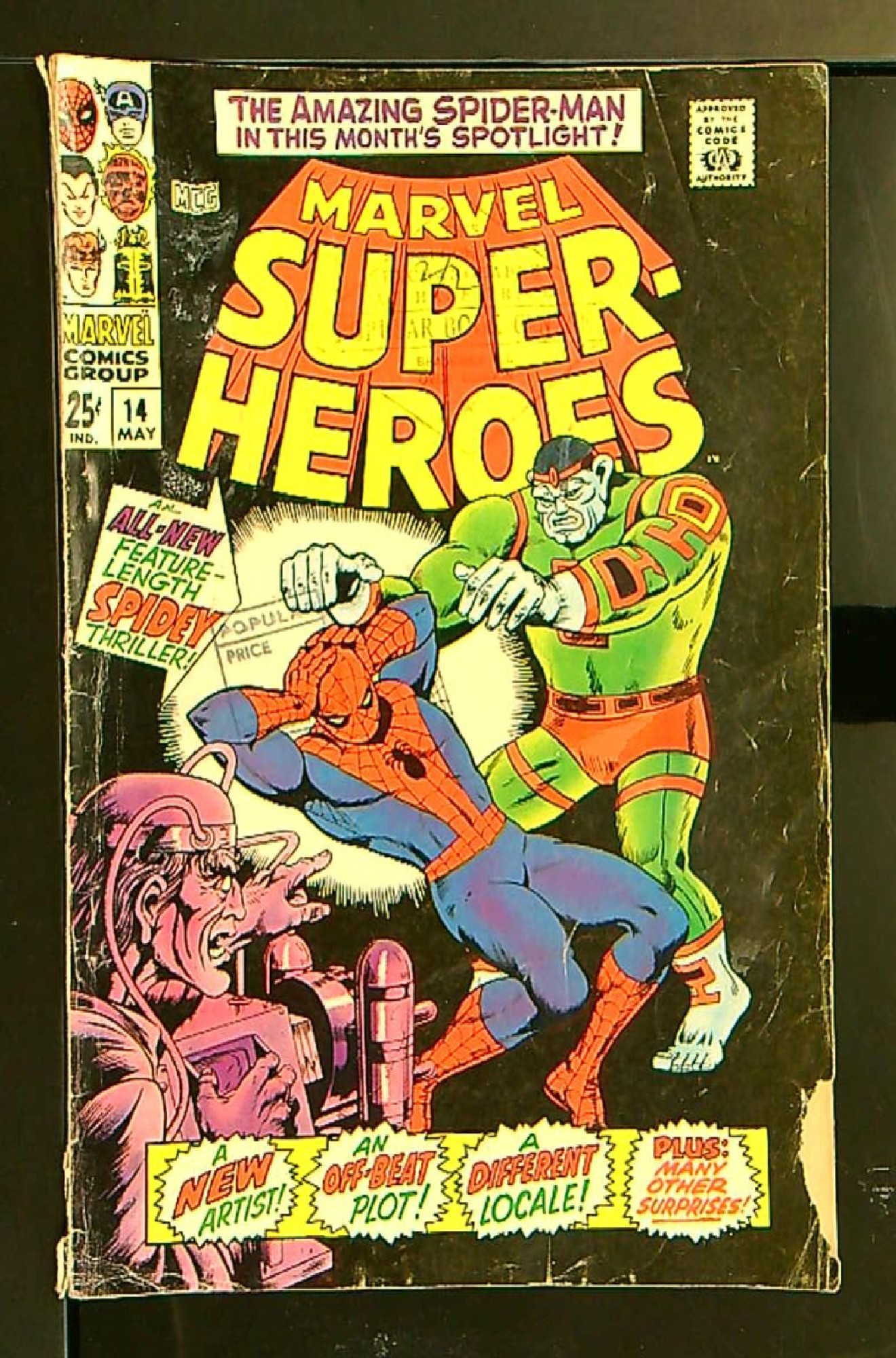Cover of Marvel Super-Heroes (Vol 1) #14. One of 250,000 Vintage American Comics on sale from Krypton!
