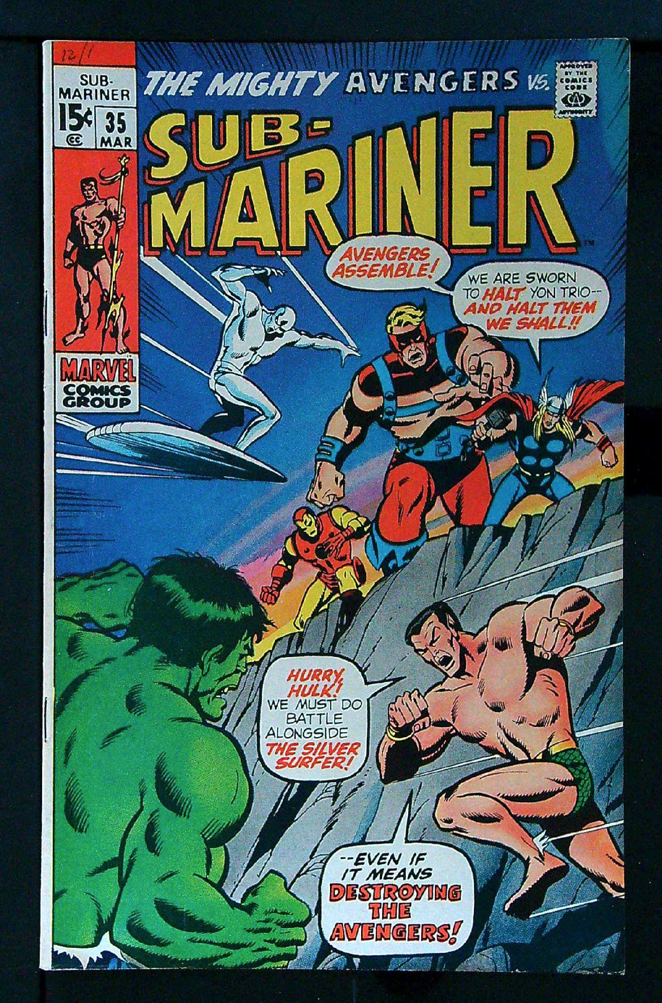 Cover of Sub-Mariner (Vol 1) #35. One of 250,000 Vintage American Comics on sale from Krypton!