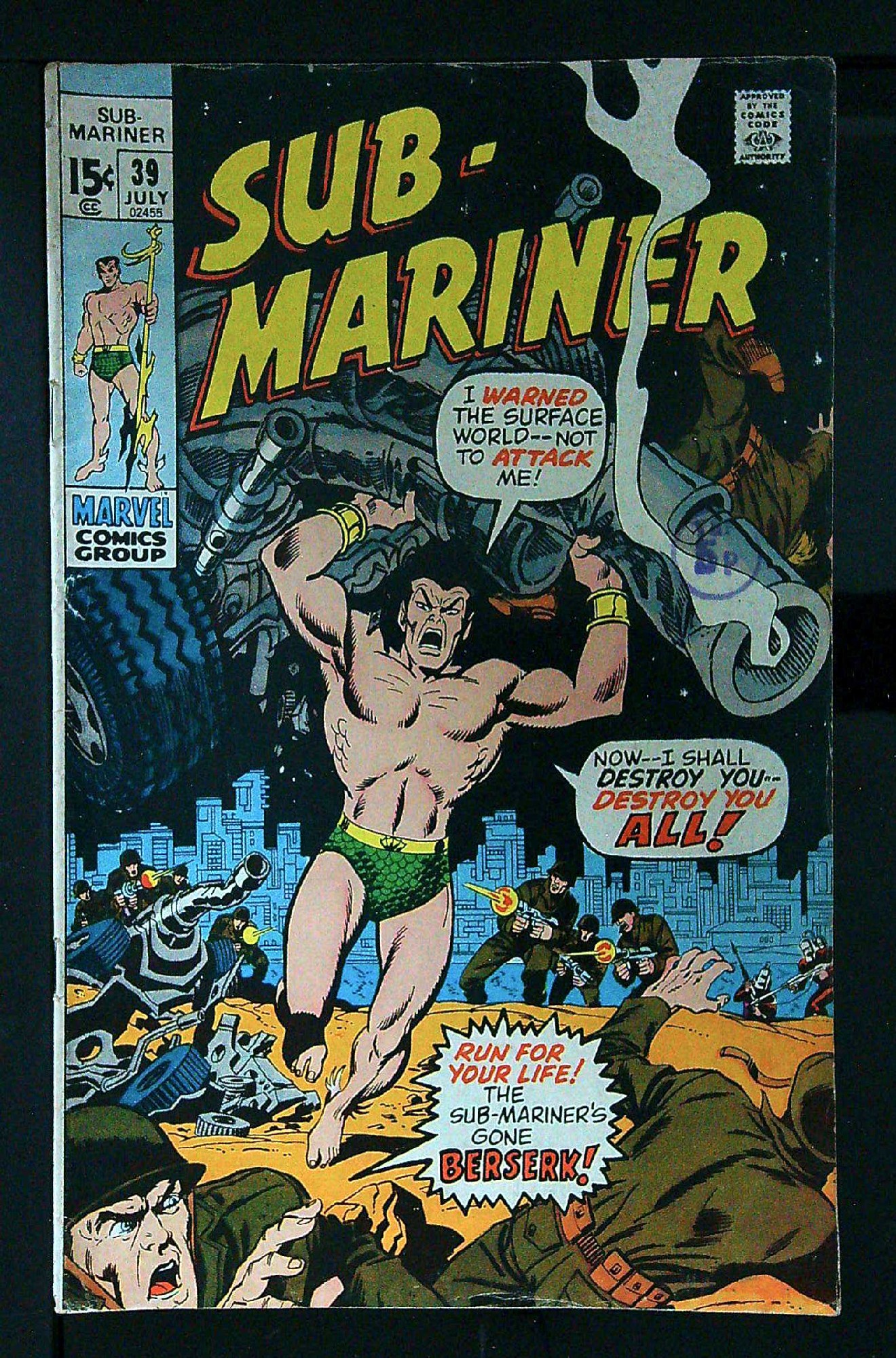 Cover of Sub-Mariner (Vol 1) #39. One of 250,000 Vintage American Comics on sale from Krypton!