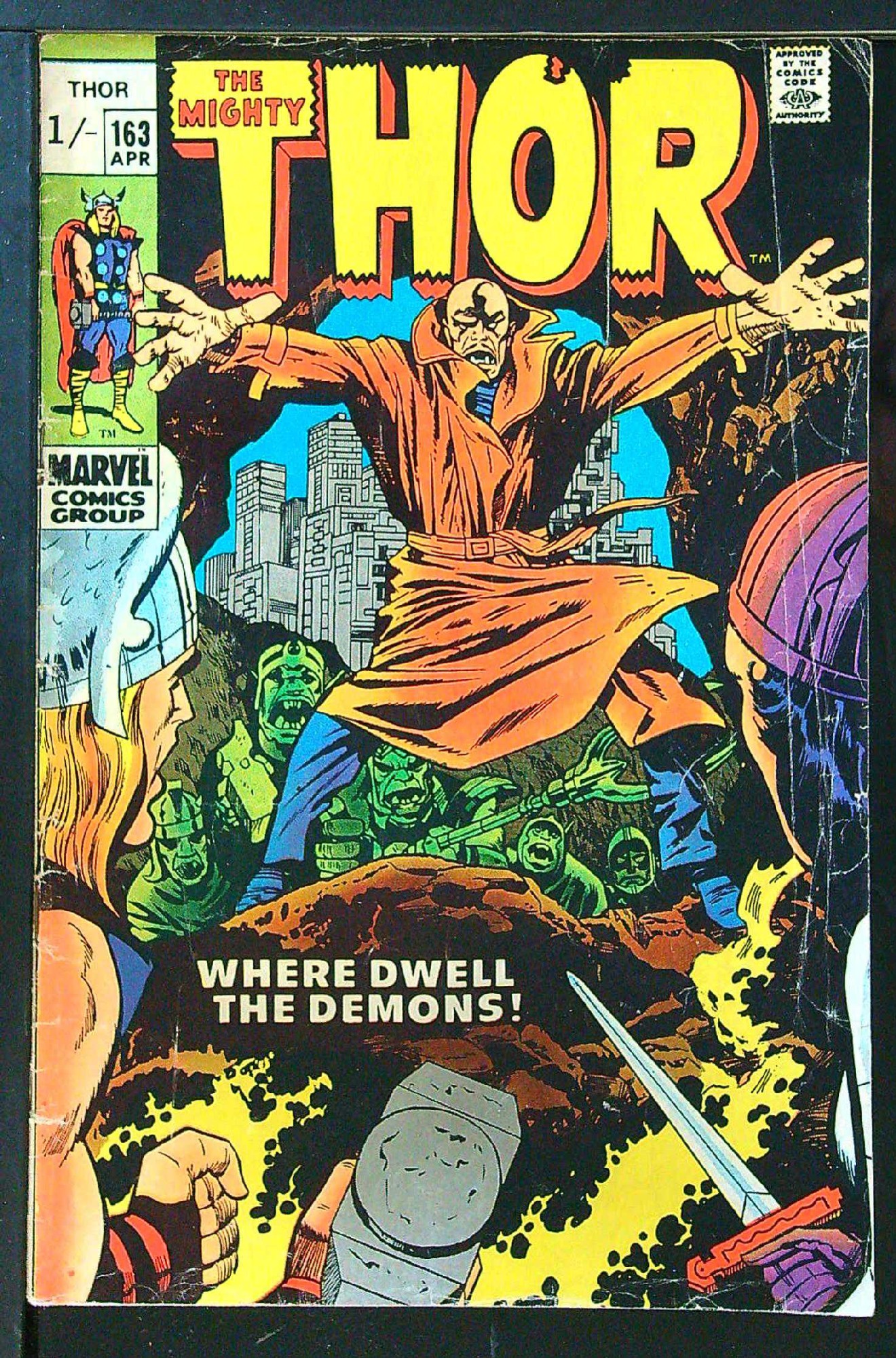 Cover of Thor (Vol 1) #163. One of 250,000 Vintage American Comics on sale from Krypton!