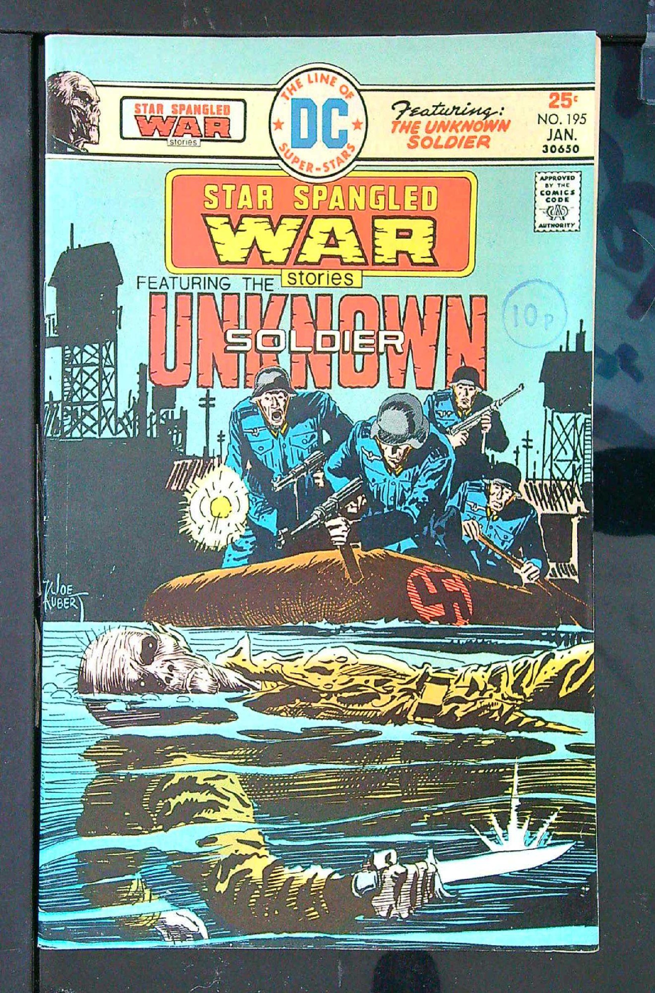 Cover of Star Spangled War Stories (Vol 1) #195. One of 250,000 Vintage American Comics on sale from Krypton!