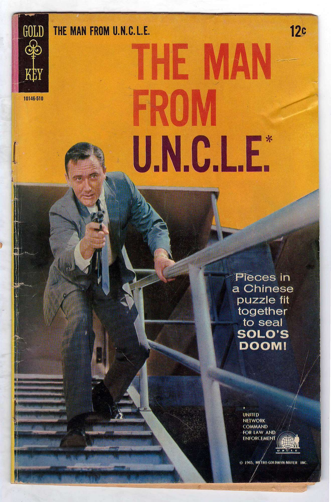 ACTUAL SCAN OF COMIC!<br>Rolled Spine - See Scan Cover of Man From U.N.C.L.E. (Vol 1) The #2. One of 250,000 Vintage American Comics on sale from Krypton!