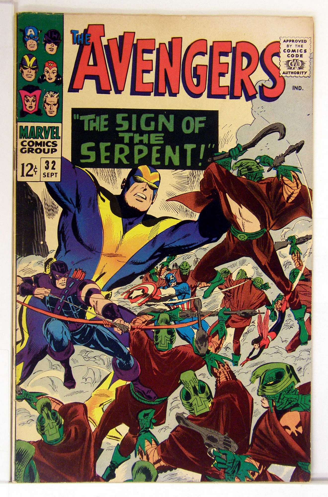 ACTUAL SCAN OF COMIC!<br> Cover of Avengers (Vol 1) #32. One of 250,000 Vintage American Comics on sale from Krypton!