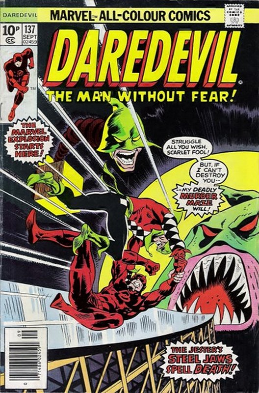 Cover of Daredevil (Vol 1) #137. One of 250,000 Vintage American Comics on sale from Krypton!