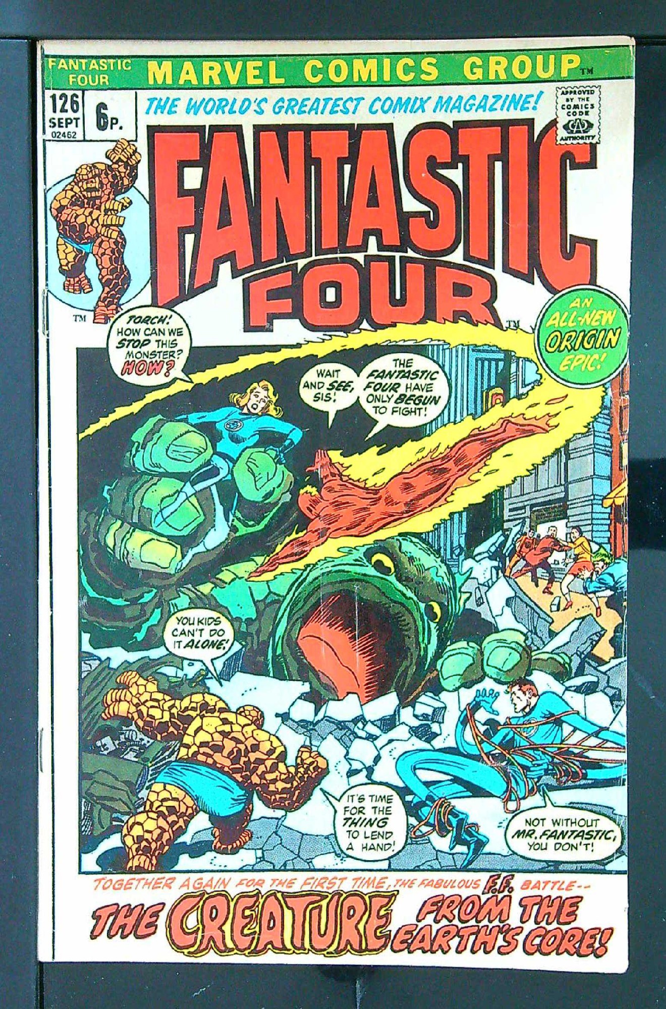Cover of Fantastic Four (Vol 1) #126. One of 250,000 Vintage American Comics on sale from Krypton!