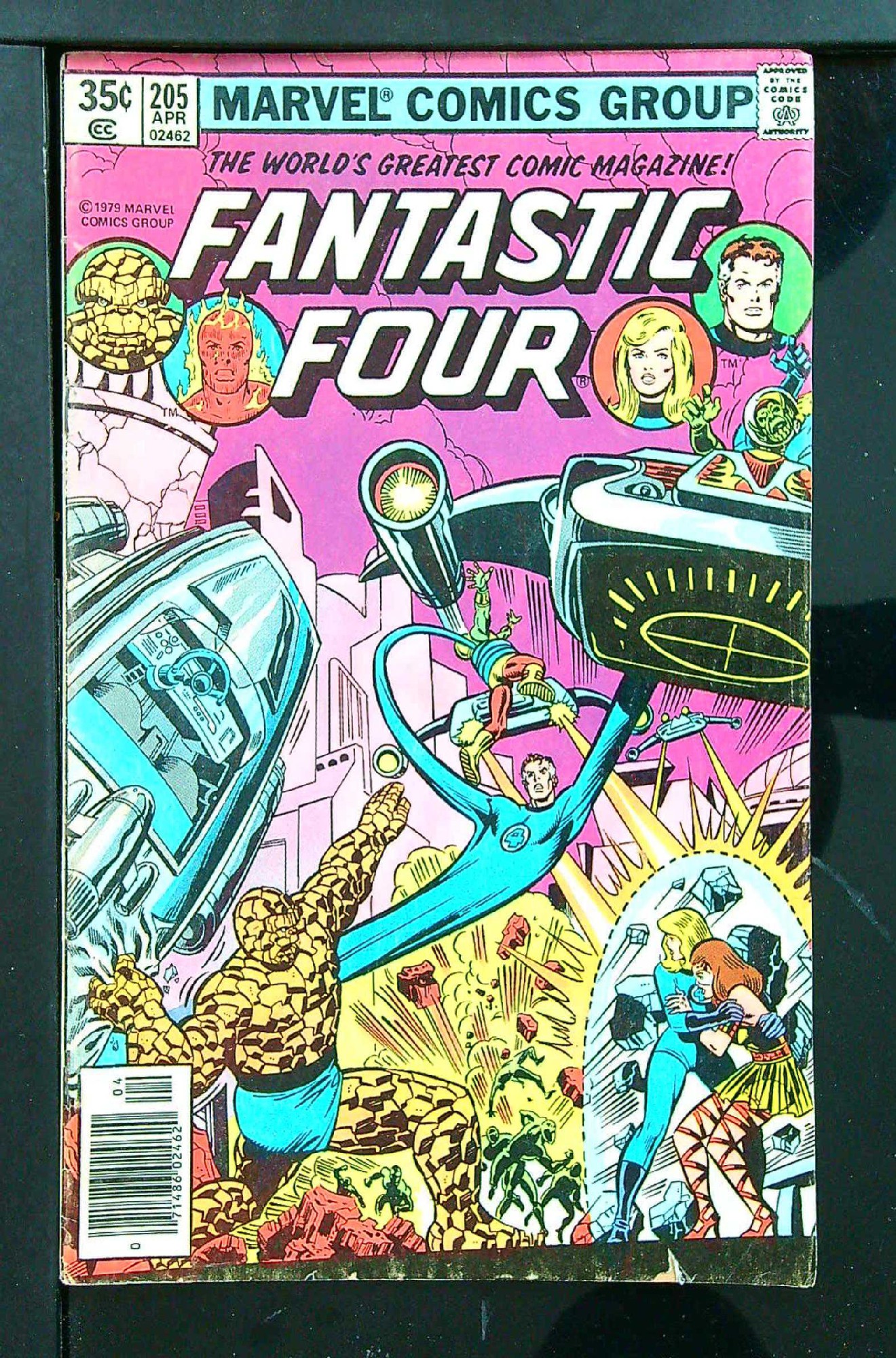 Cover of Fantastic Four (Vol 1) #205. One of 250,000 Vintage American Comics on sale from Krypton!