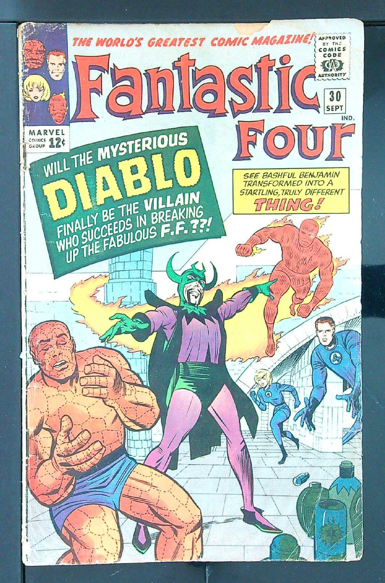 Cover of Fantastic Four (Vol 1) #30. One of 250,000 Vintage American Comics on sale from Krypton!