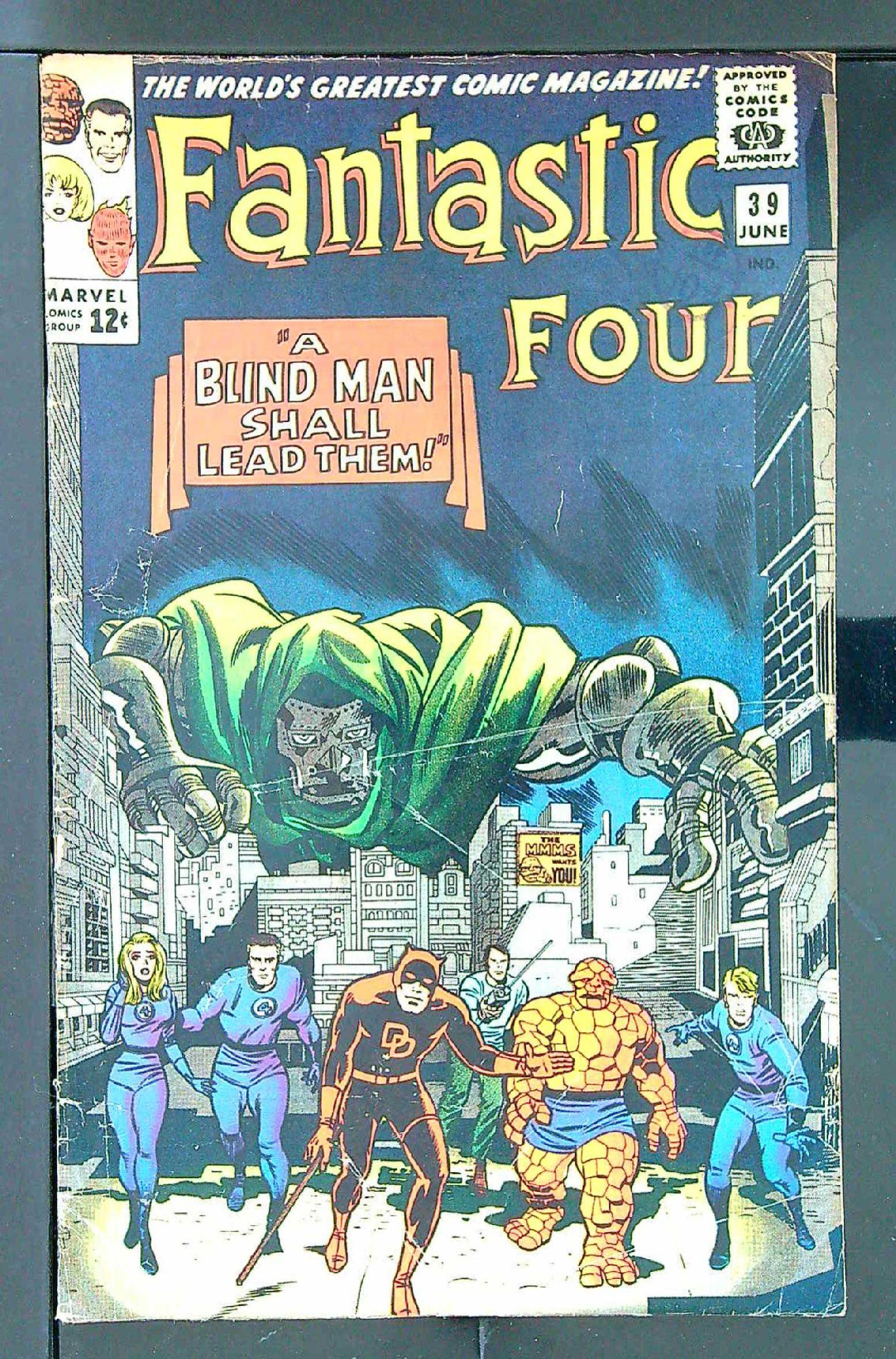 Cover of Fantastic Four (Vol 1) #39. One of 250,000 Vintage American Comics on sale from Krypton!