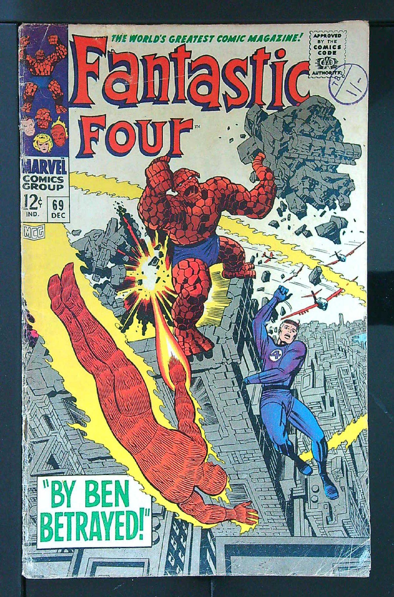 Cover of Fantastic Four (Vol 1) #69. One of 250,000 Vintage American Comics on sale from Krypton!