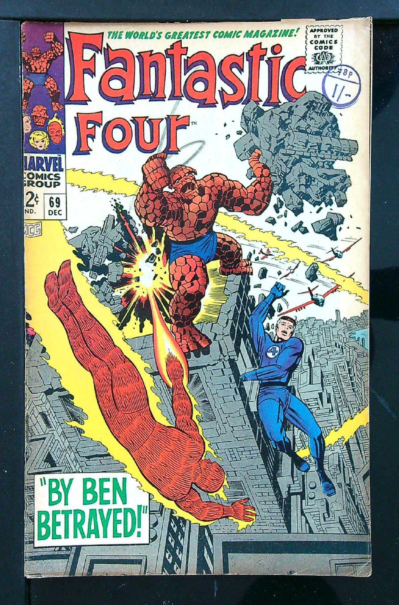 Cover of Fantastic Four (Vol 1) #69. One of 250,000 Vintage American Comics on sale from Krypton!