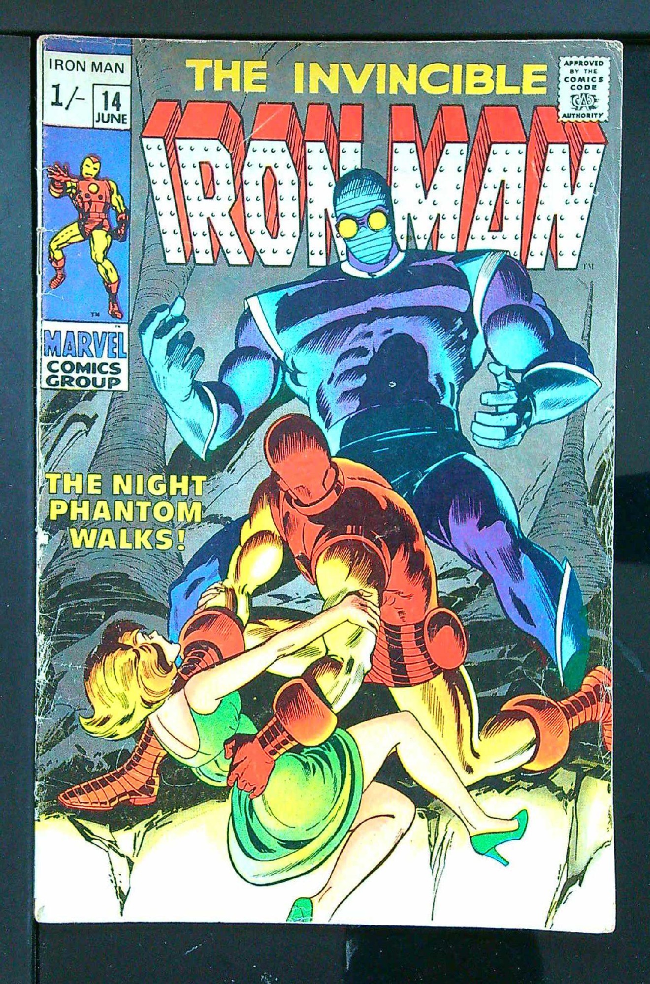 Cover of Iron Man (Vol 1) #14. One of 250,000 Vintage American Comics on sale from Krypton!