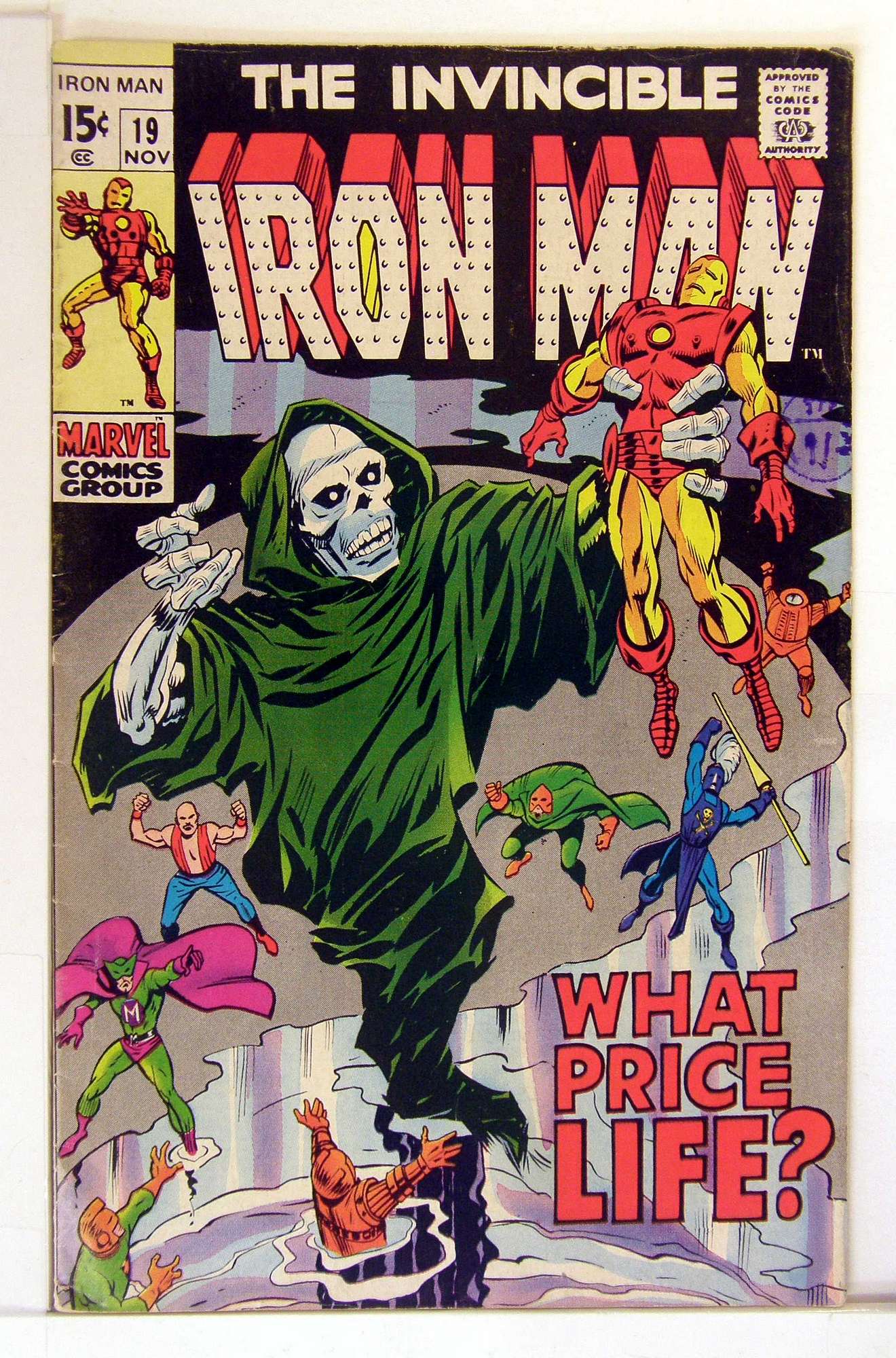 Cover of Iron Man (Vol 1) #19. One of 250,000 Vintage American Comics on sale from Krypton!