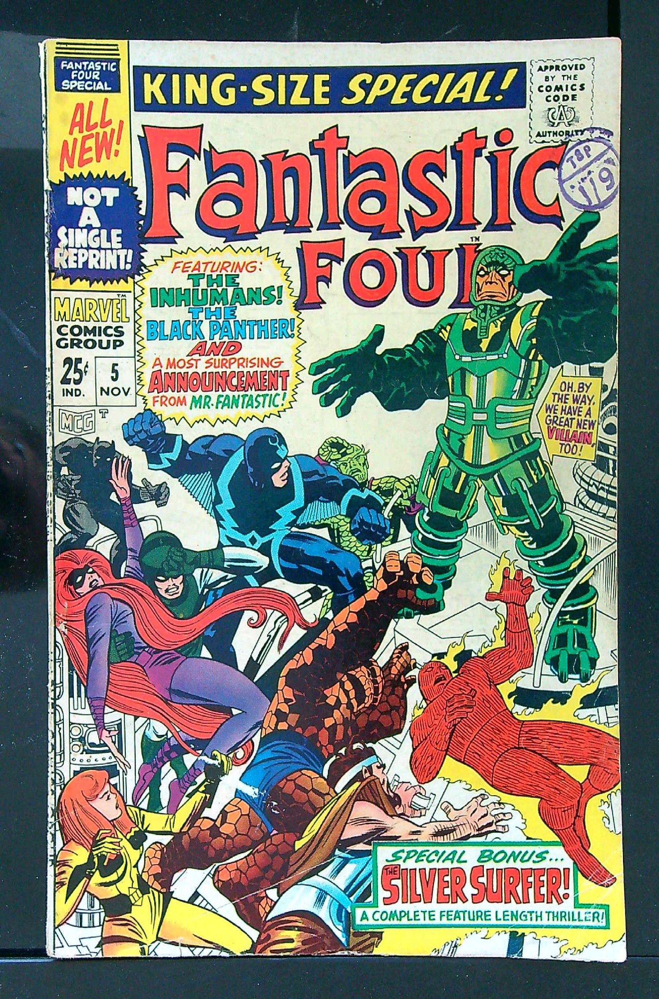 Cover of Fantastic Four Annual #5. One of 250,000 Vintage American Comics on sale from Krypton!