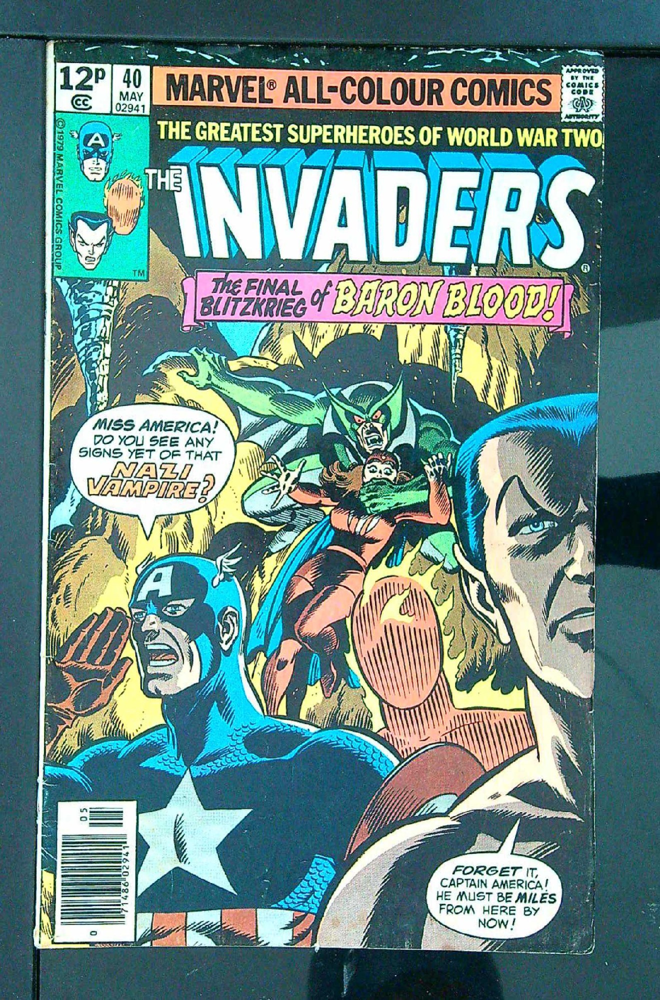 Cover of Invaders (Vol 1) #40. One of 250,000 Vintage American Comics on sale from Krypton!