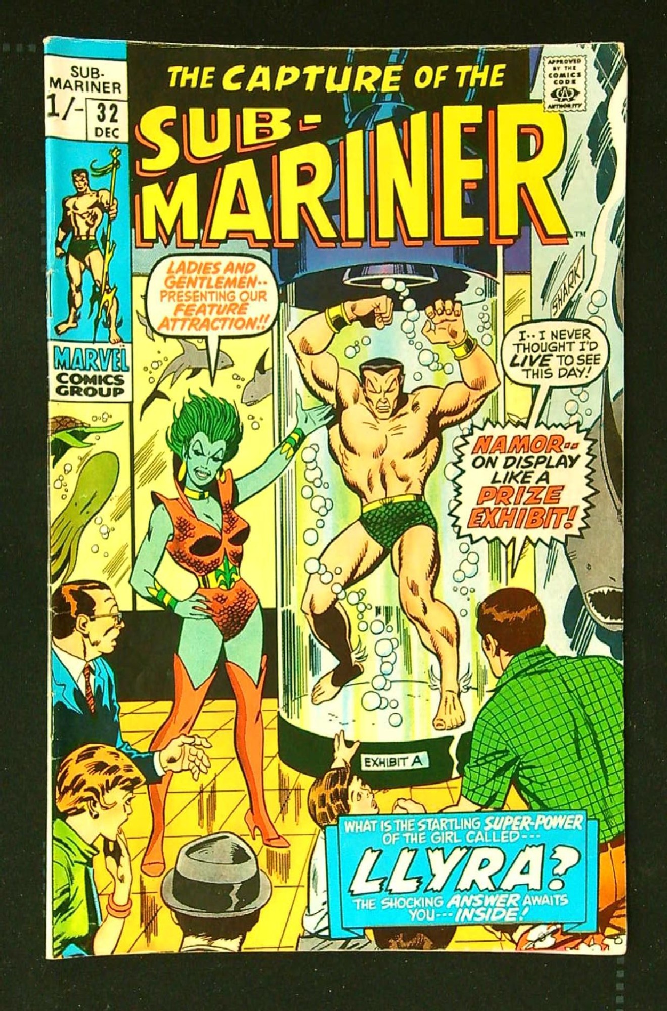 Cover of Sub-Mariner (Vol 1) #32. One of 250,000 Vintage American Comics on sale from Krypton!