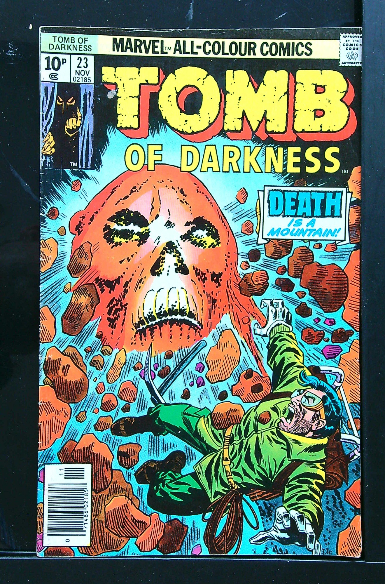 Cover of Tomb of Darkness (Vol 1) #23. One of 250,000 Vintage American Comics on sale from Krypton!