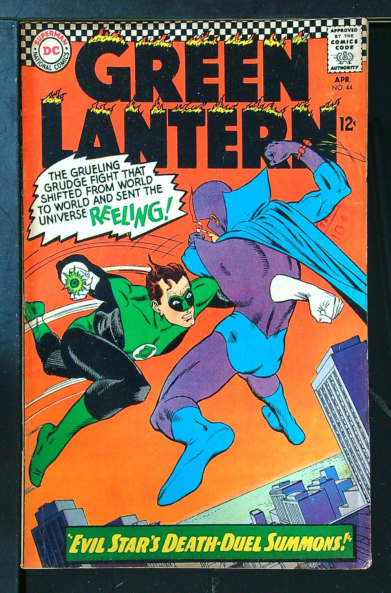 Cover of Green Lantern (Vol 2) #44. One of 250,000 Vintage American Comics on sale from Krypton!