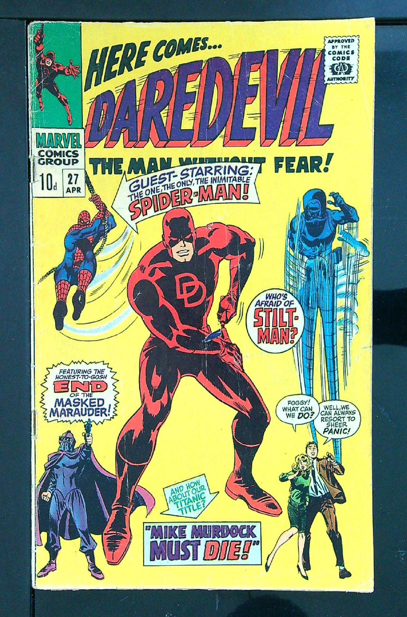 Cover of Daredevil (Vol 1) #27. One of 250,000 Vintage American Comics on sale from Krypton!