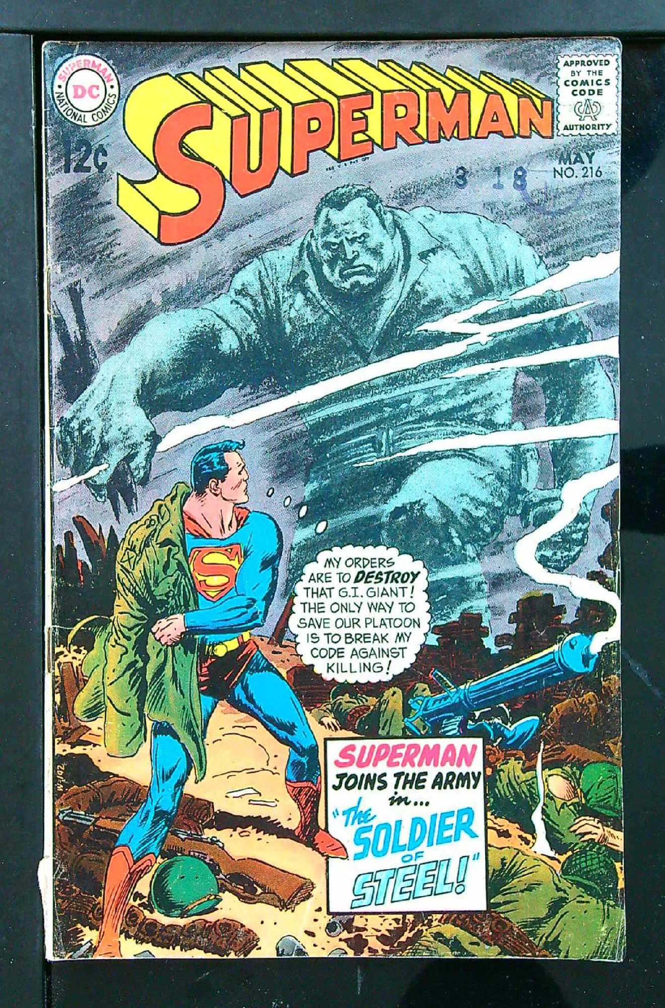 Cover of Superman (Vol 1) #216. One of 250,000 Vintage American Comics on sale from Krypton!