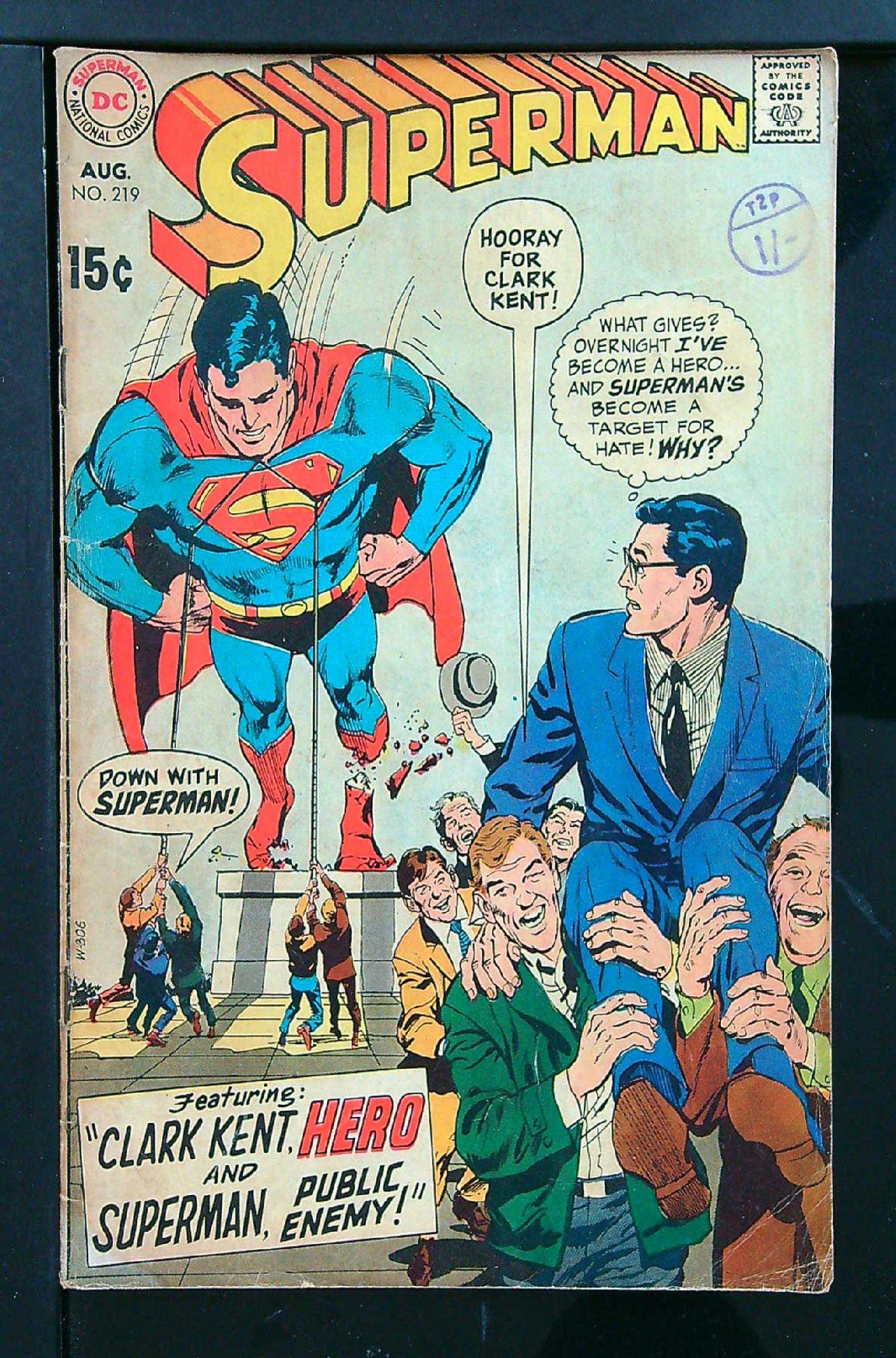 Cover of Superman (Vol 1) #219. One of 250,000 Vintage American Comics on sale from Krypton!