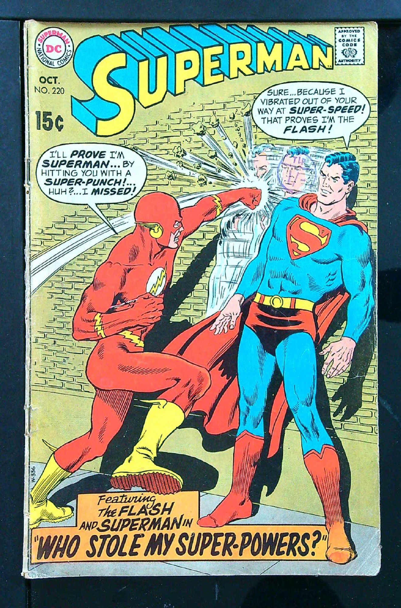 Cover of Superman (Vol 1) #220. One of 250,000 Vintage American Comics on sale from Krypton!