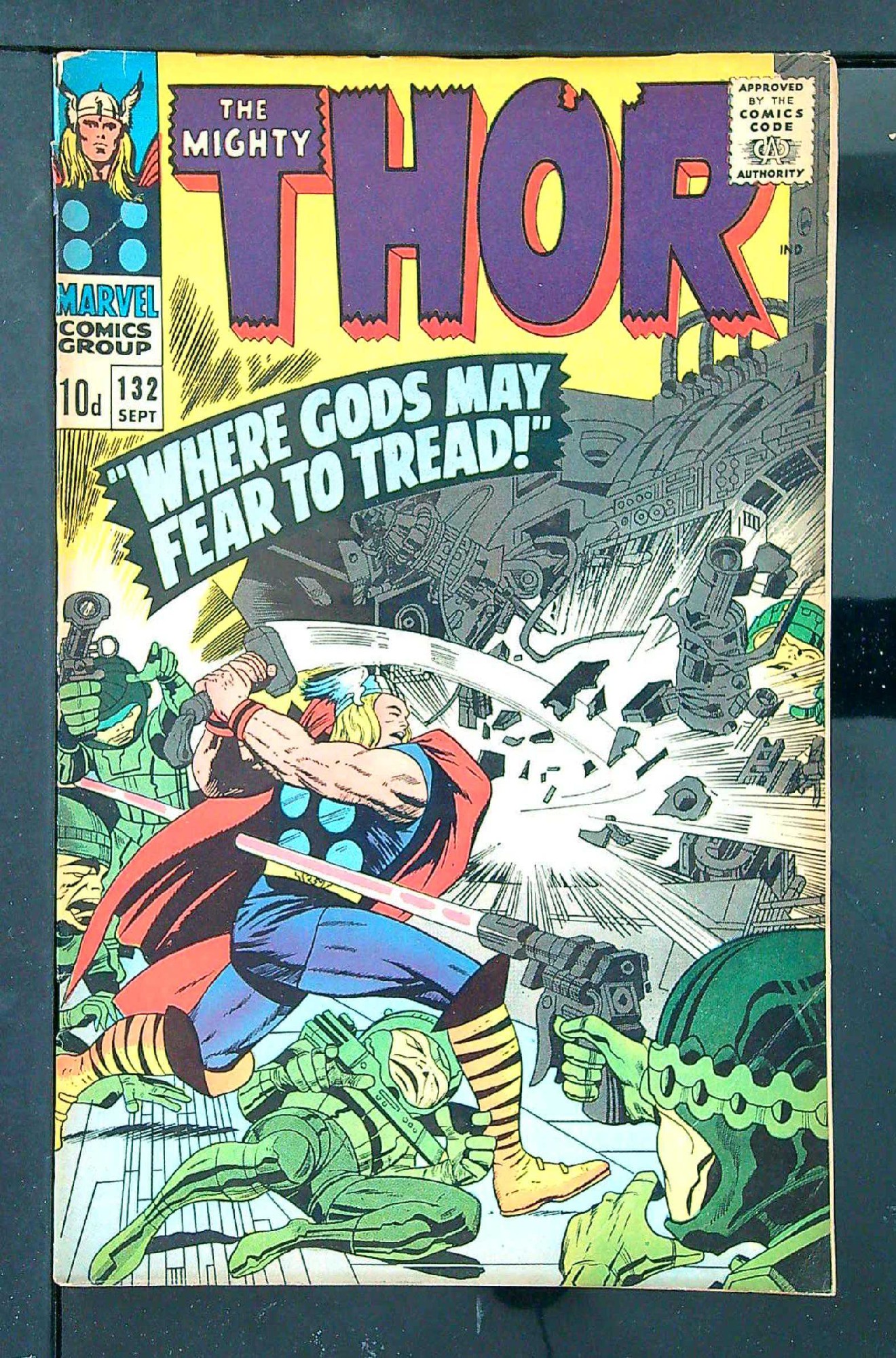 Cover of Thor (Vol 1) #132. One of 250,000 Vintage American Comics on sale from Krypton!