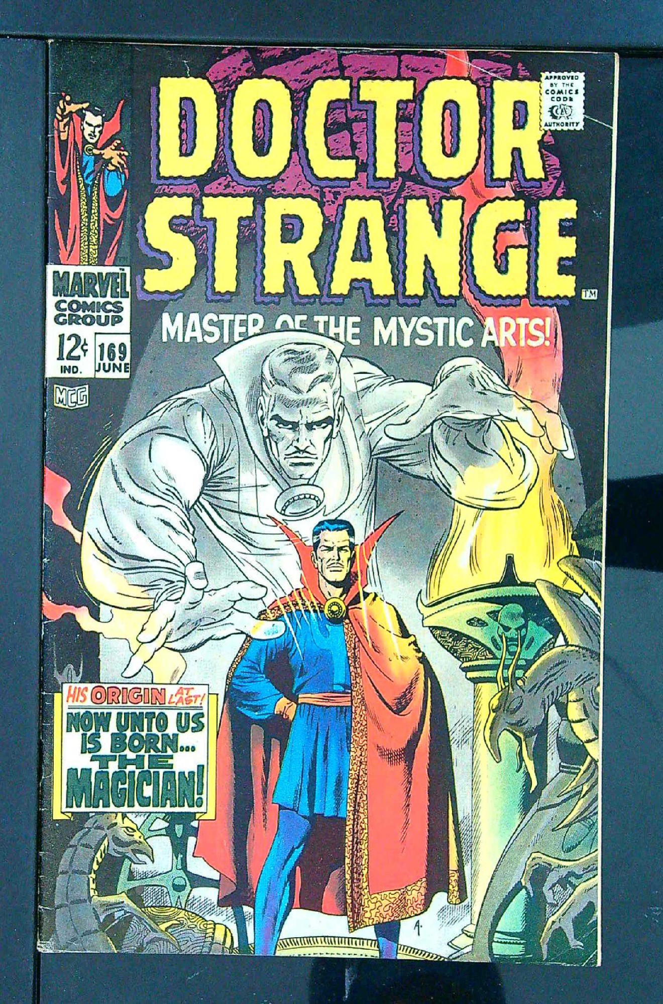 Cover of Doctor Strange (Vol 1) #169. One of 250,000 Vintage American Comics on sale from Krypton!