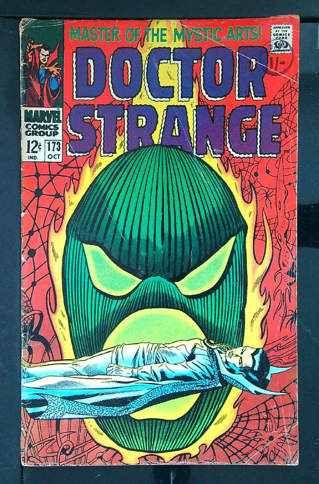 Cover of Doctor Strange (Vol 1) #173. One of 250,000 Vintage American Comics on sale from Krypton!