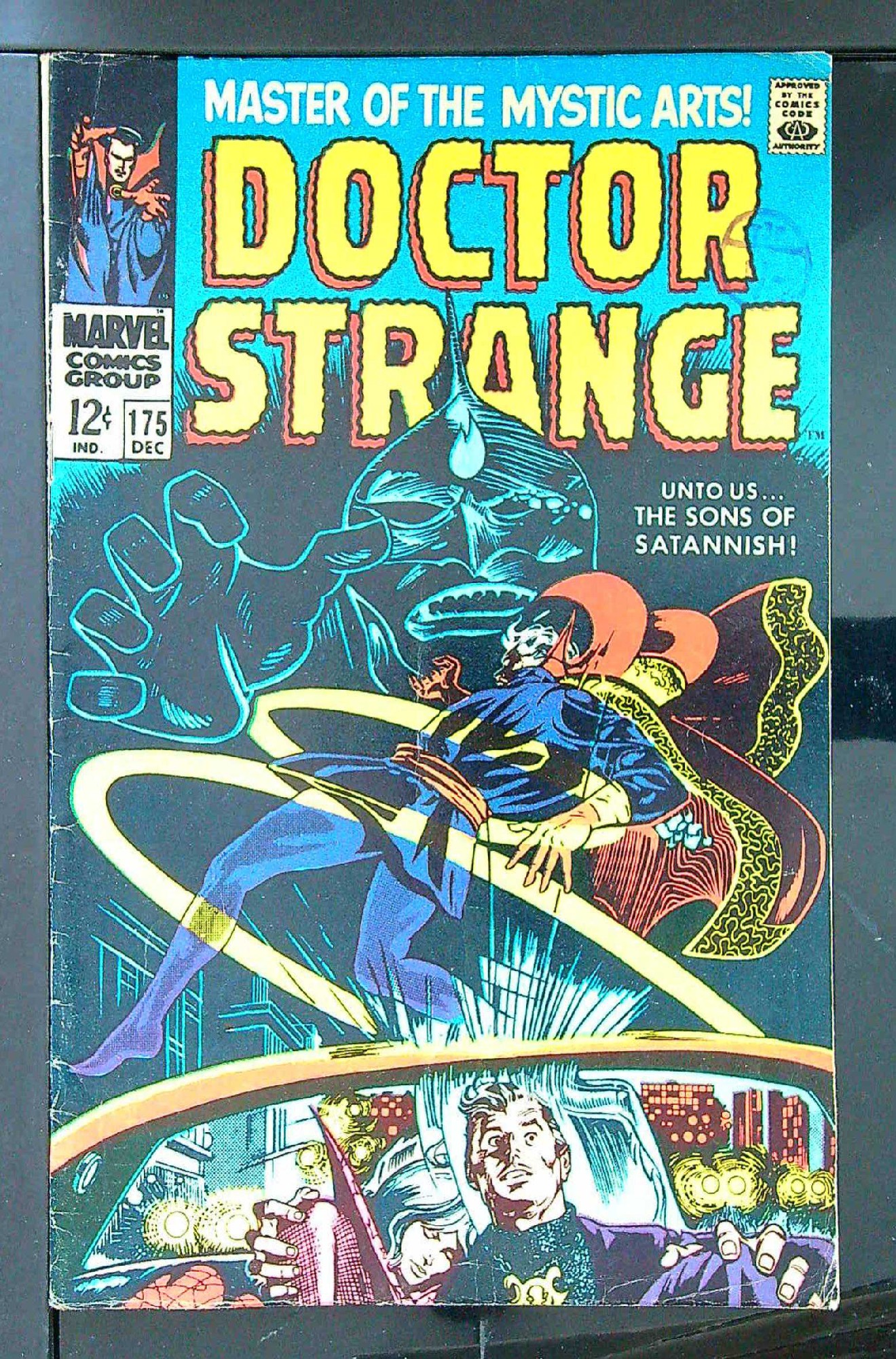 Cover of Doctor Strange (Vol 1) #175. One of 250,000 Vintage American Comics on sale from Krypton!
