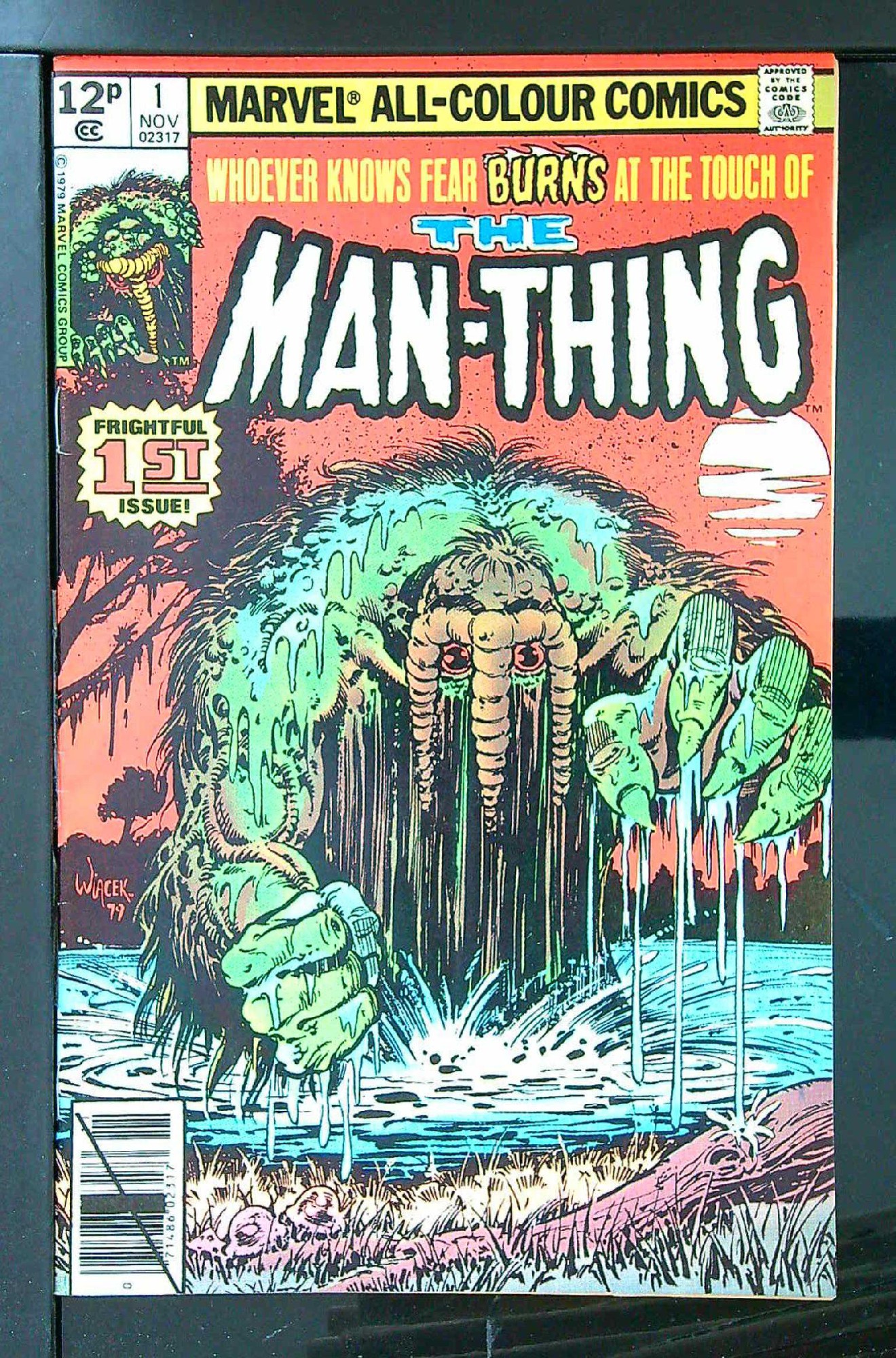 Cover of Man-Thing (Vol 2) #1. One of 250,000 Vintage American Comics on sale from Krypton!
