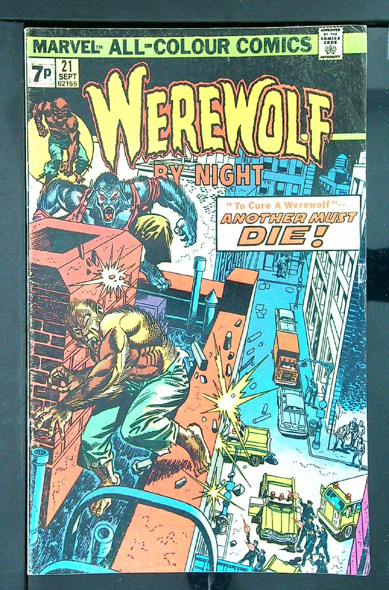 Cover of Werewolf by Night (Vol 1) #21. One of 250,000 Vintage American Comics on sale from Krypton!