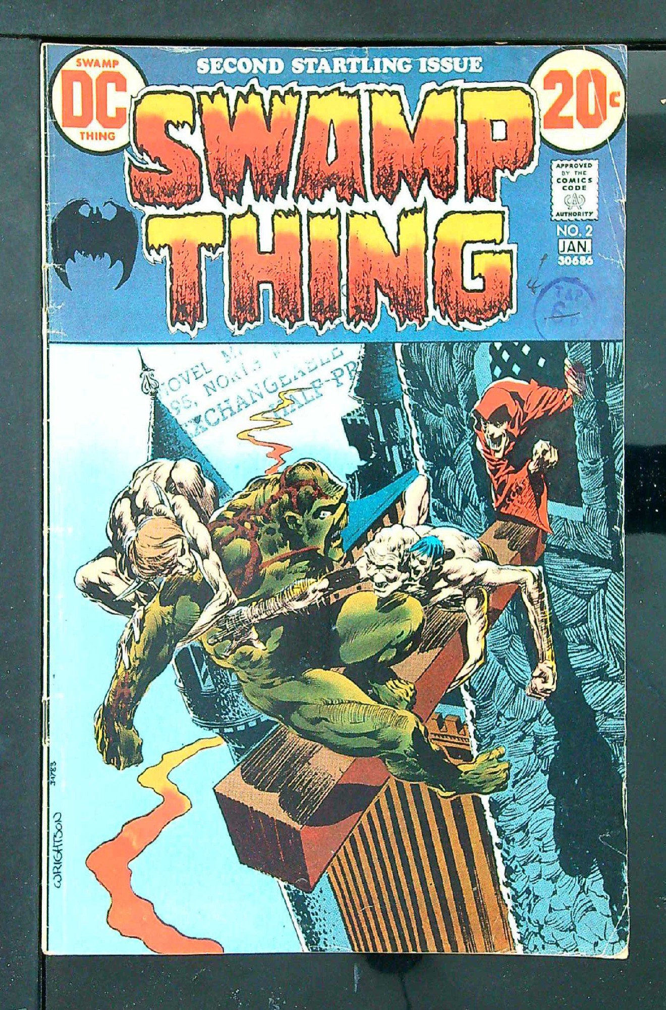 Cover of Swamp Thing (Vol 1) #2. One of 250,000 Vintage American Comics on sale from Krypton!