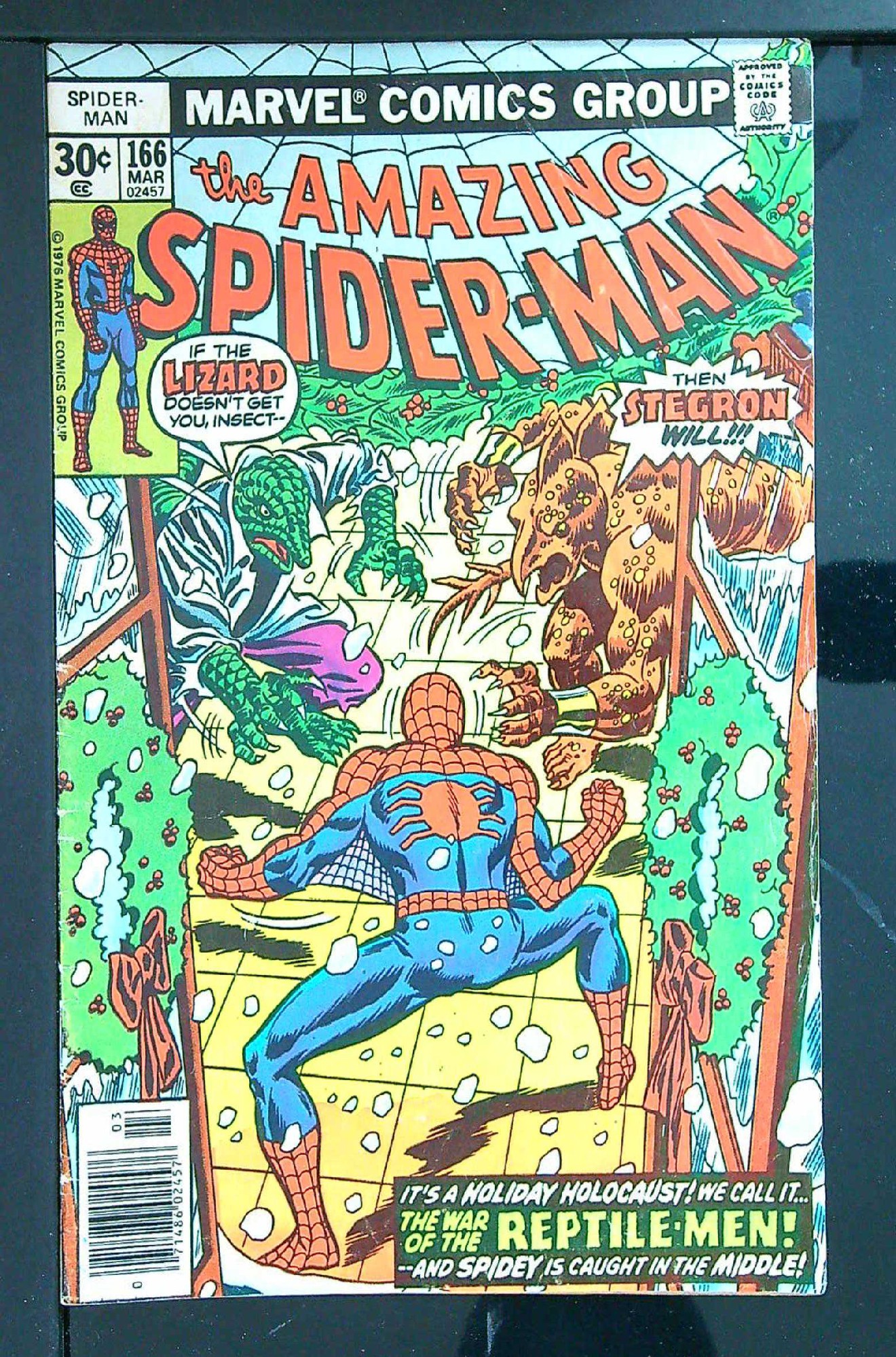 Cover of Amazing Spider-Man (Vol 1) #166. One of 250,000 Vintage American Comics on sale from Krypton!