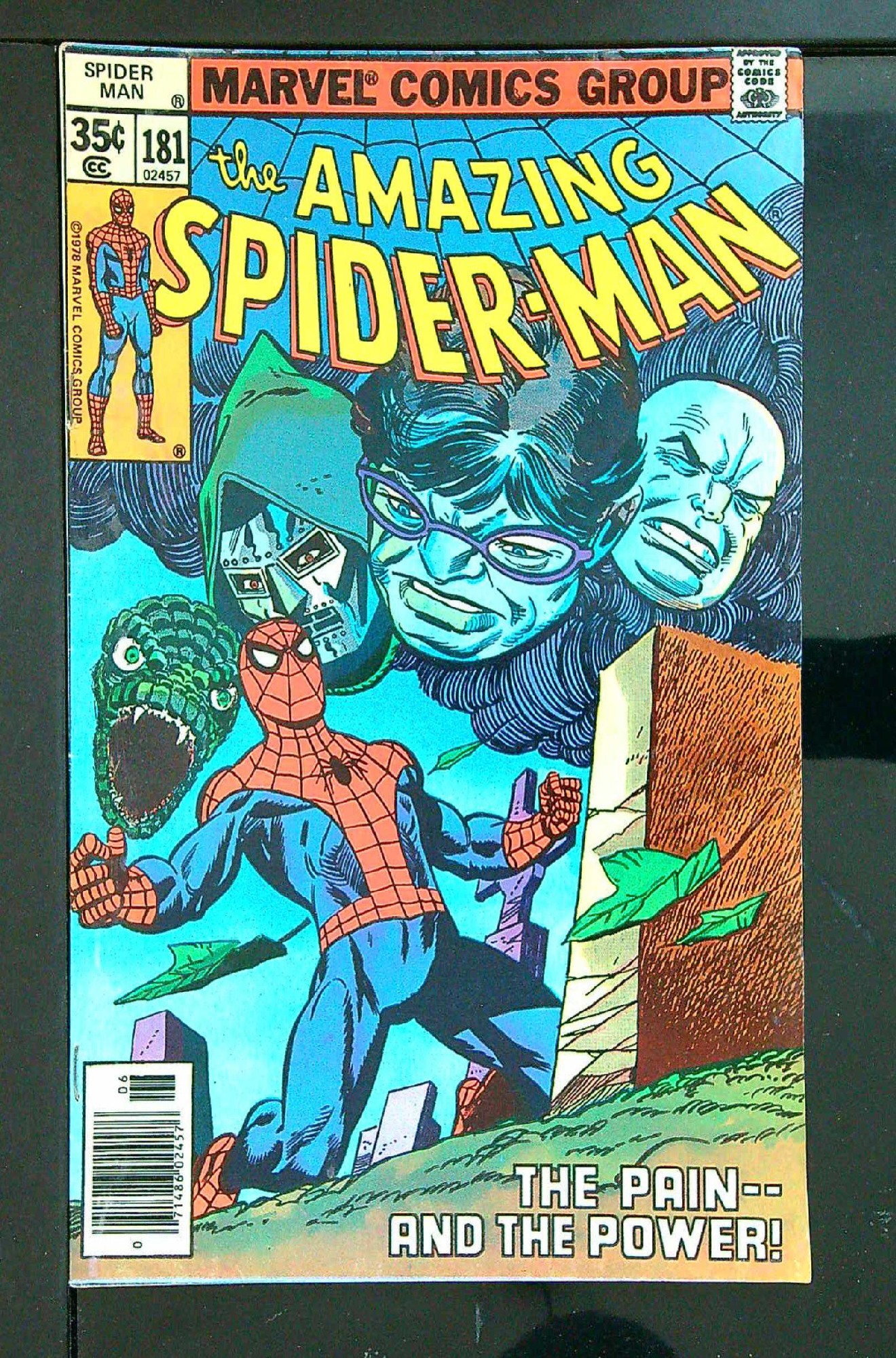 Cover of Amazing Spider-Man (Vol 1) #181. One of 250,000 Vintage American Comics on sale from Krypton!
