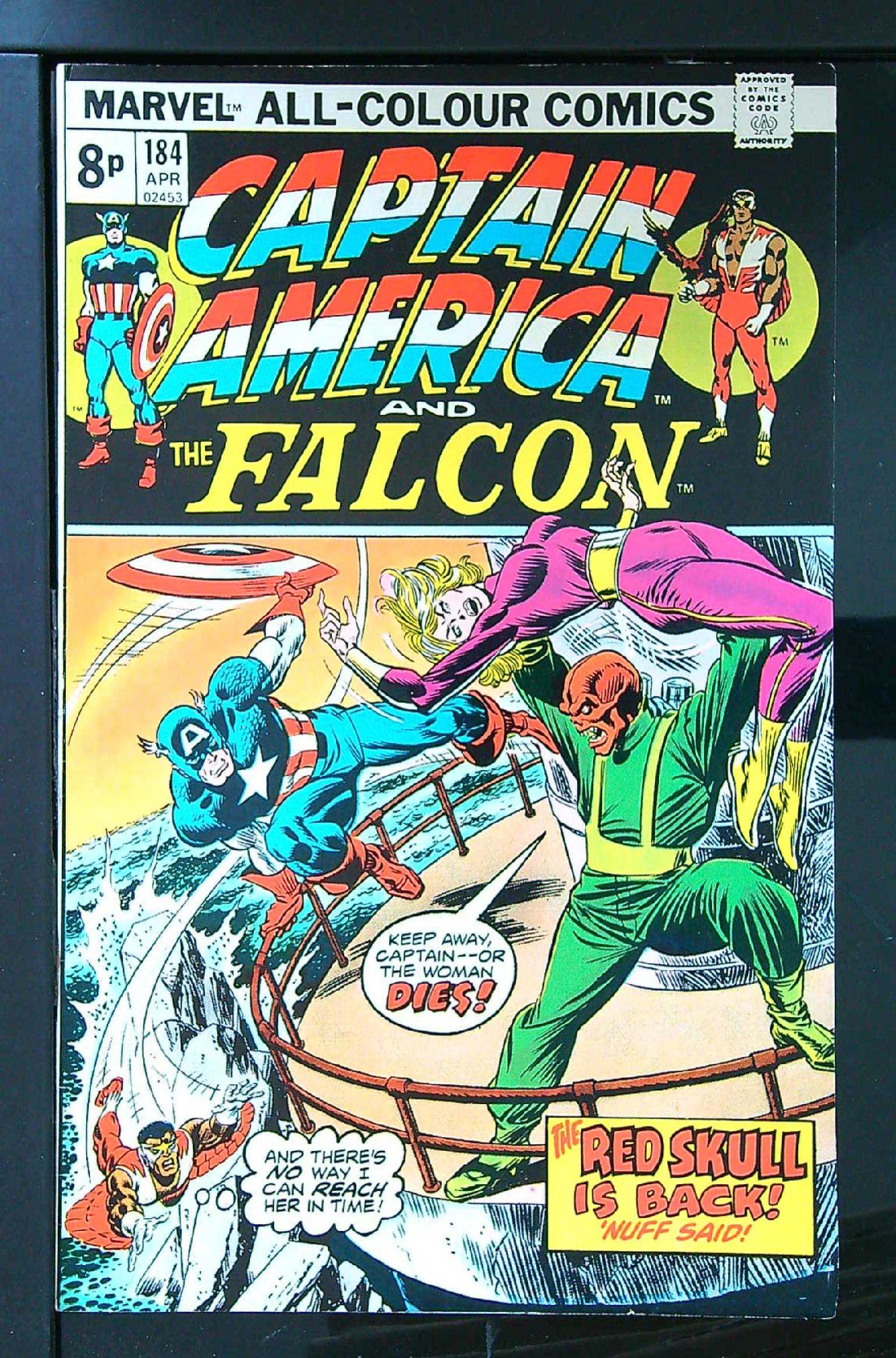 Cover of Captain America (Vol 1) #184. One of 250,000 Vintage American Comics on sale from Krypton!