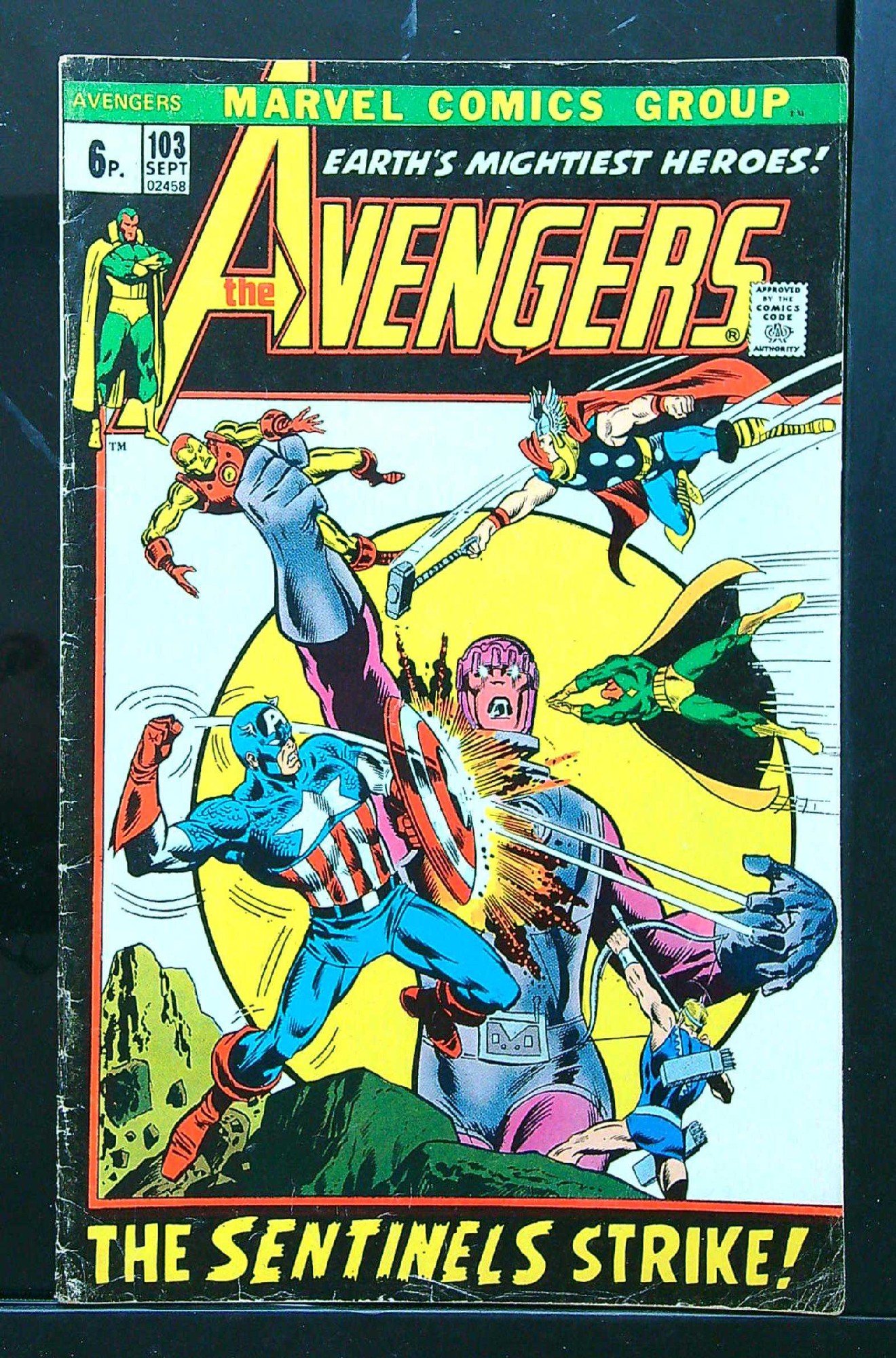 Cover of Avengers (Vol 1) #103. One of 250,000 Vintage American Comics on sale from Krypton!