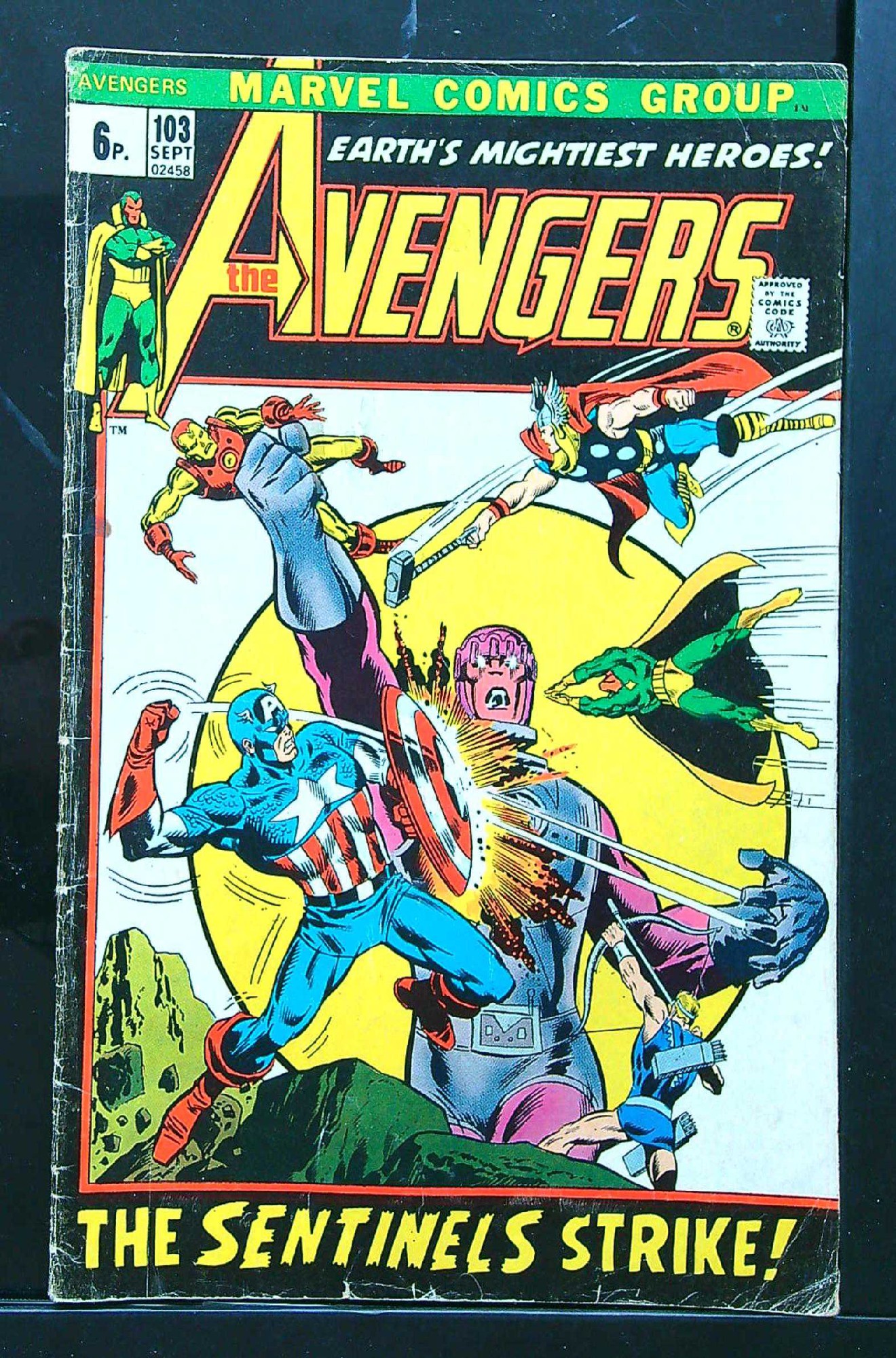 Cover of Avengers (Vol 1) #103. One of 250,000 Vintage American Comics on sale from Krypton!