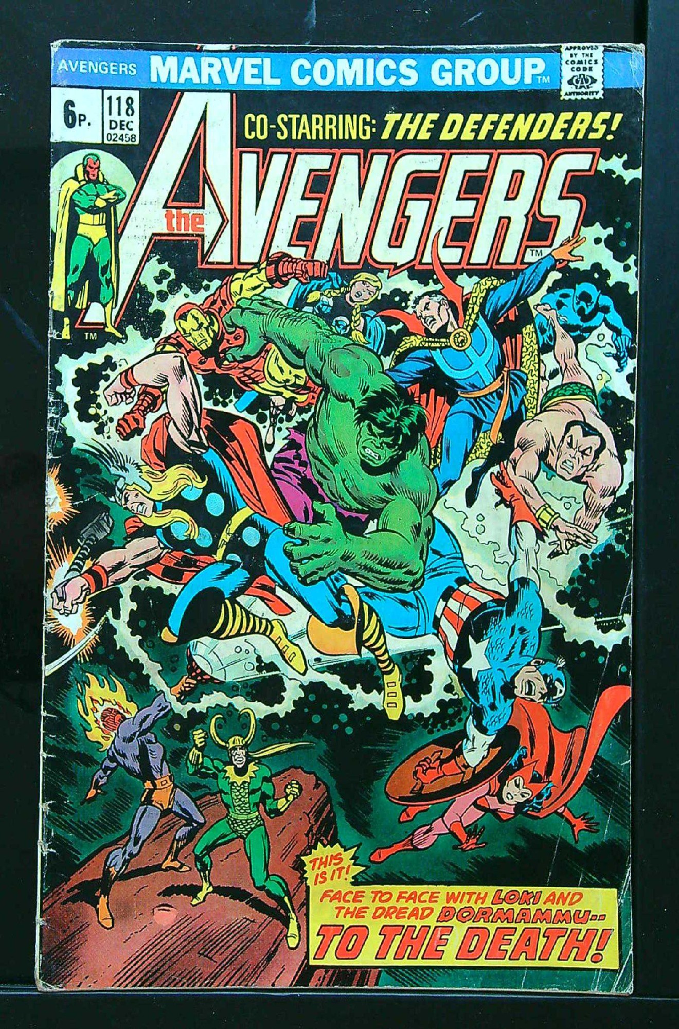 Cover of Avengers (Vol 1) #118. One of 250,000 Vintage American Comics on sale from Krypton!