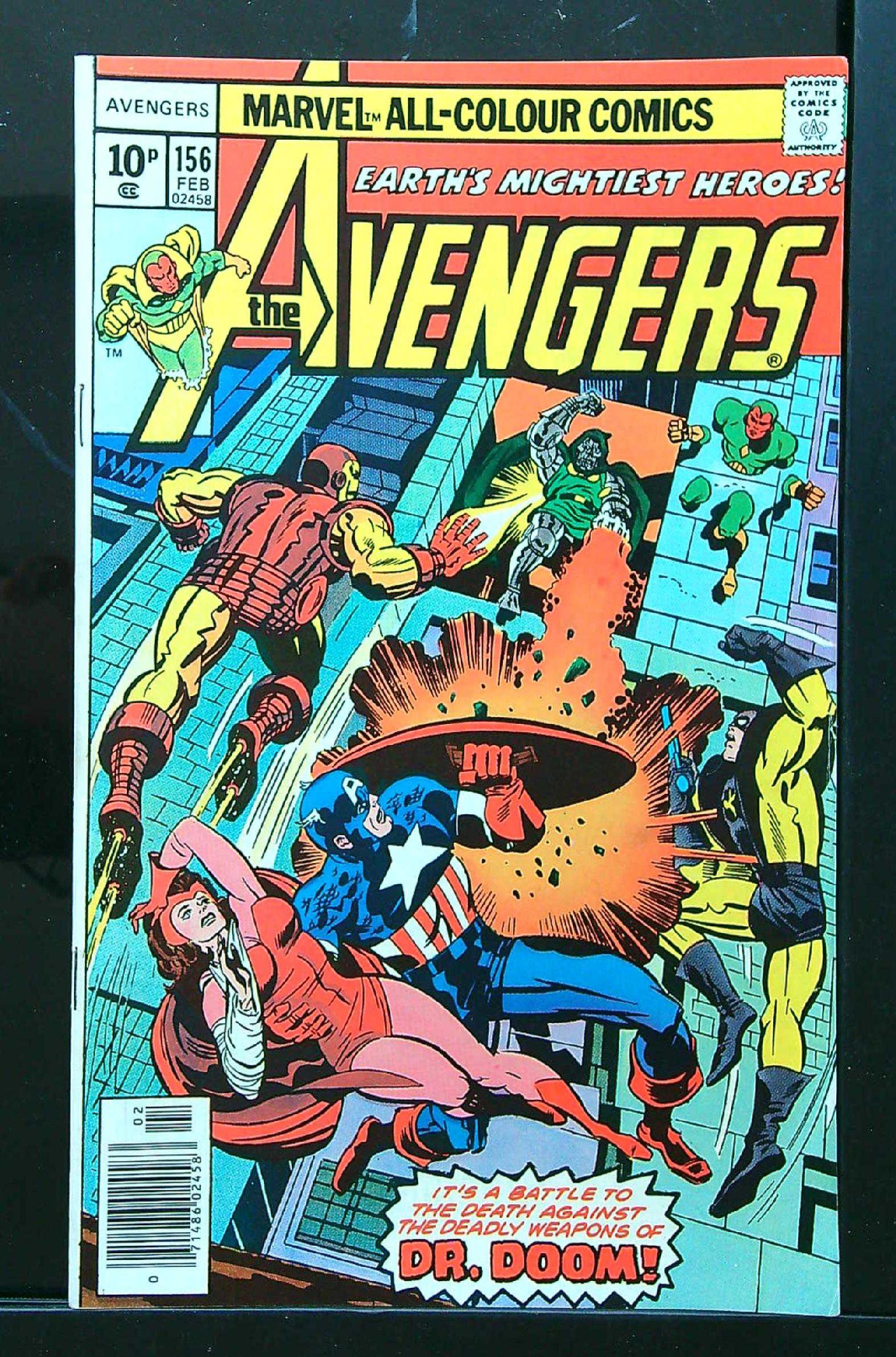 Cover of Avengers (Vol 1) #156. One of 250,000 Vintage American Comics on sale from Krypton!