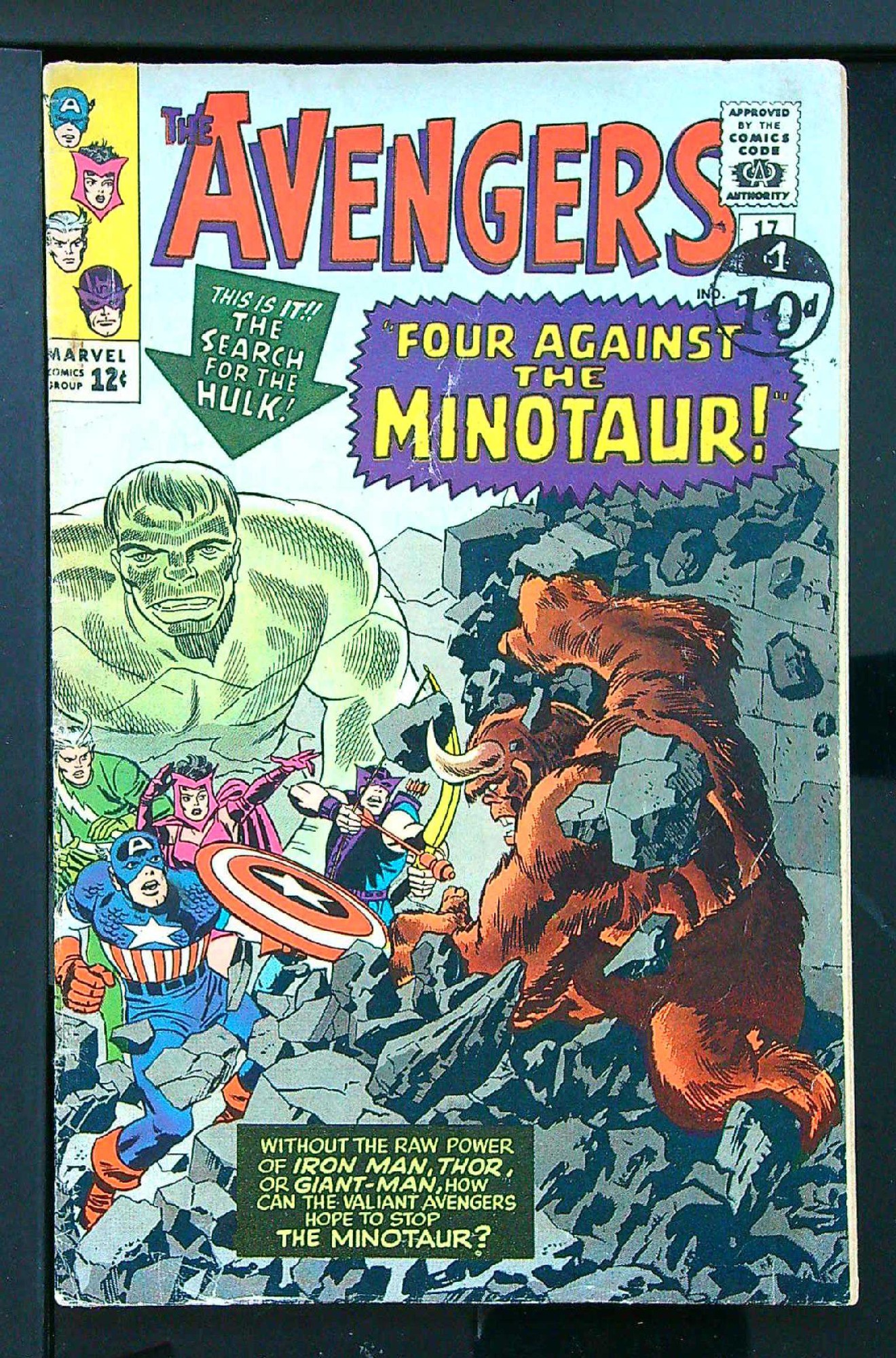 Cover of Avengers (Vol 1) #17. One of 250,000 Vintage American Comics on sale from Krypton!