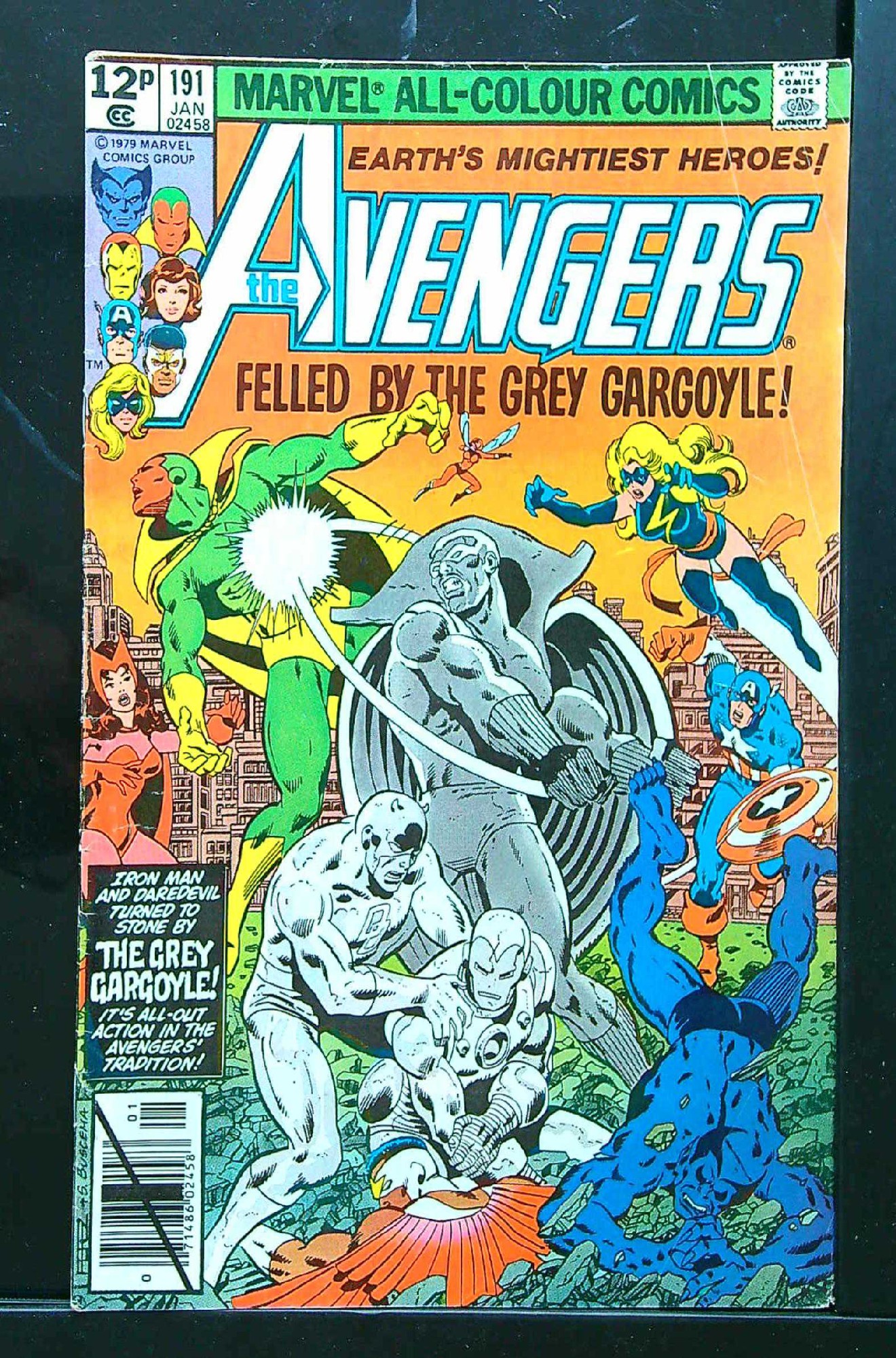 Cover of Avengers (Vol 1) #191. One of 250,000 Vintage American Comics on sale from Krypton!