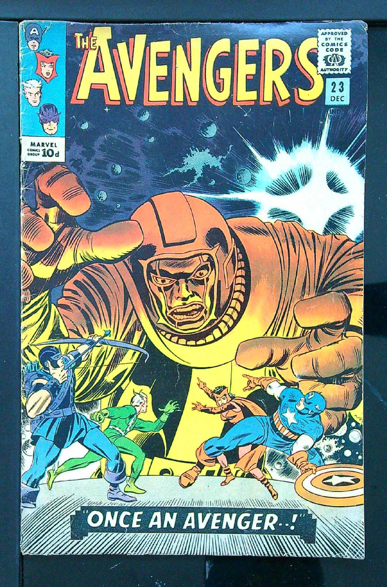 Cover of Avengers (Vol 1) #23. One of 250,000 Vintage American Comics on sale from Krypton!