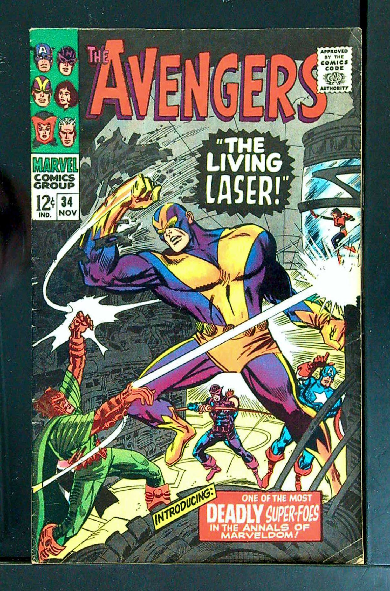 Cover of Avengers (Vol 1) #34. One of 250,000 Vintage American Comics on sale from Krypton!