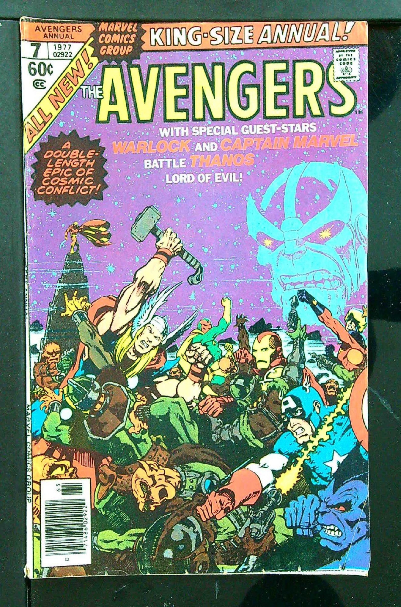 Cover of Avengers Annual (Vol 1) #7. One of 250,000 Vintage American Comics on sale from Krypton!
