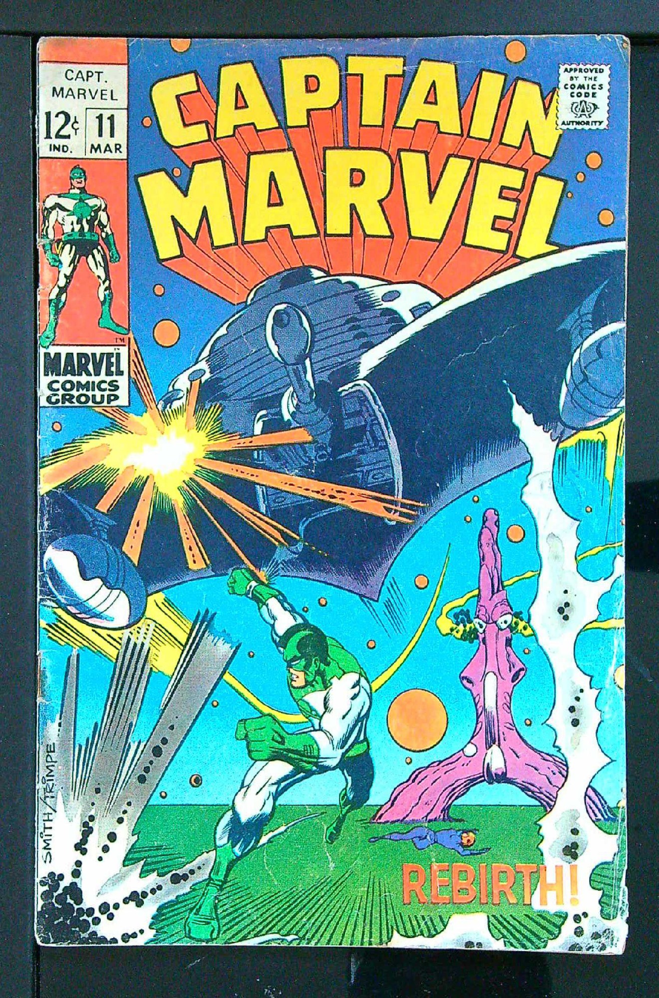 Cover of Captain Marvel (Vol 1) #11. One of 250,000 Vintage American Comics on sale from Krypton!