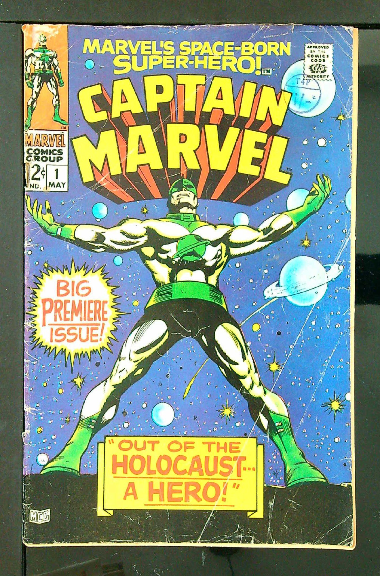 Cover of Captain Marvel (Vol 1) #1. One of 250,000 Vintage American Comics on sale from Krypton!